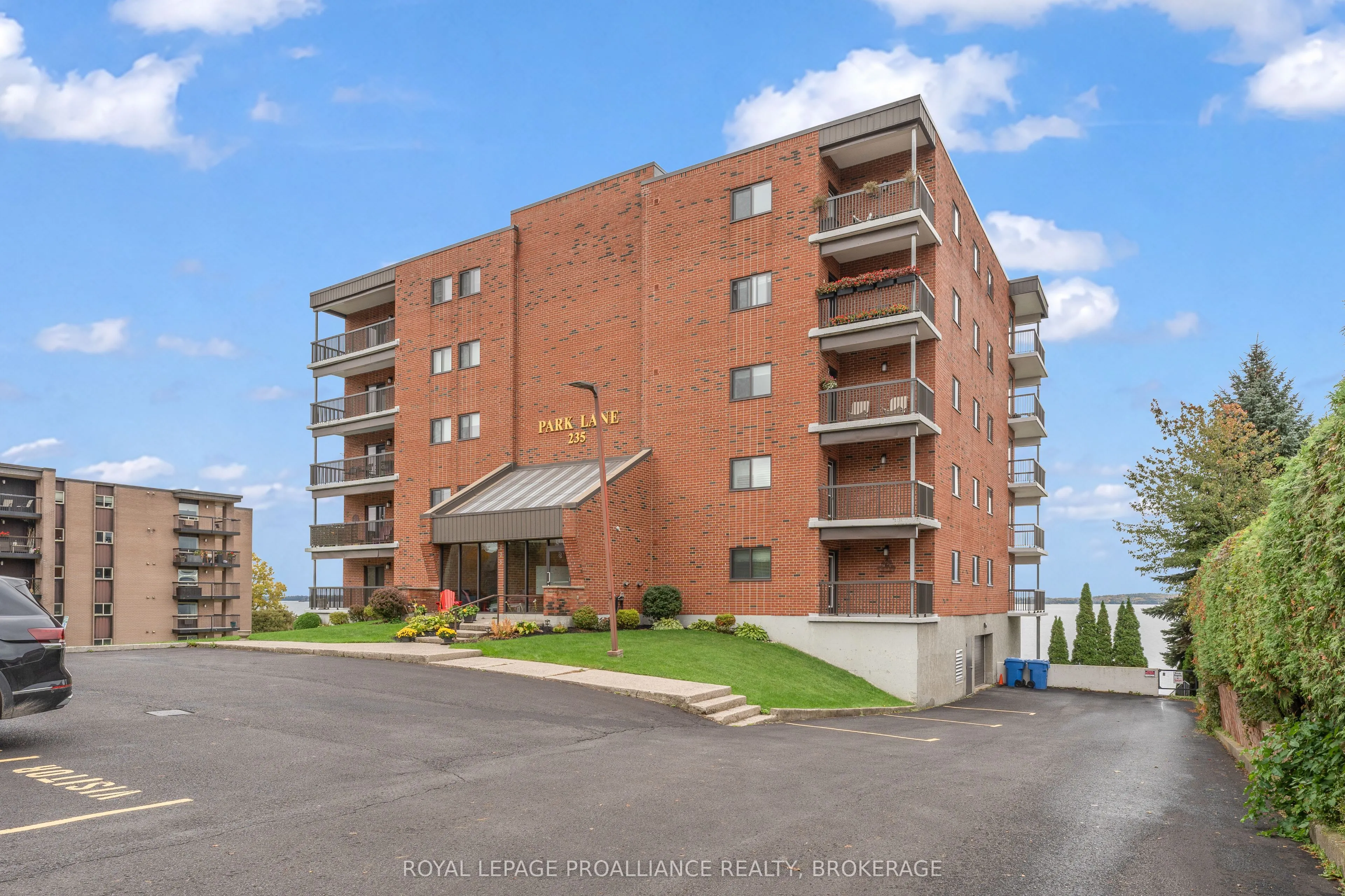 235 South Street S #101