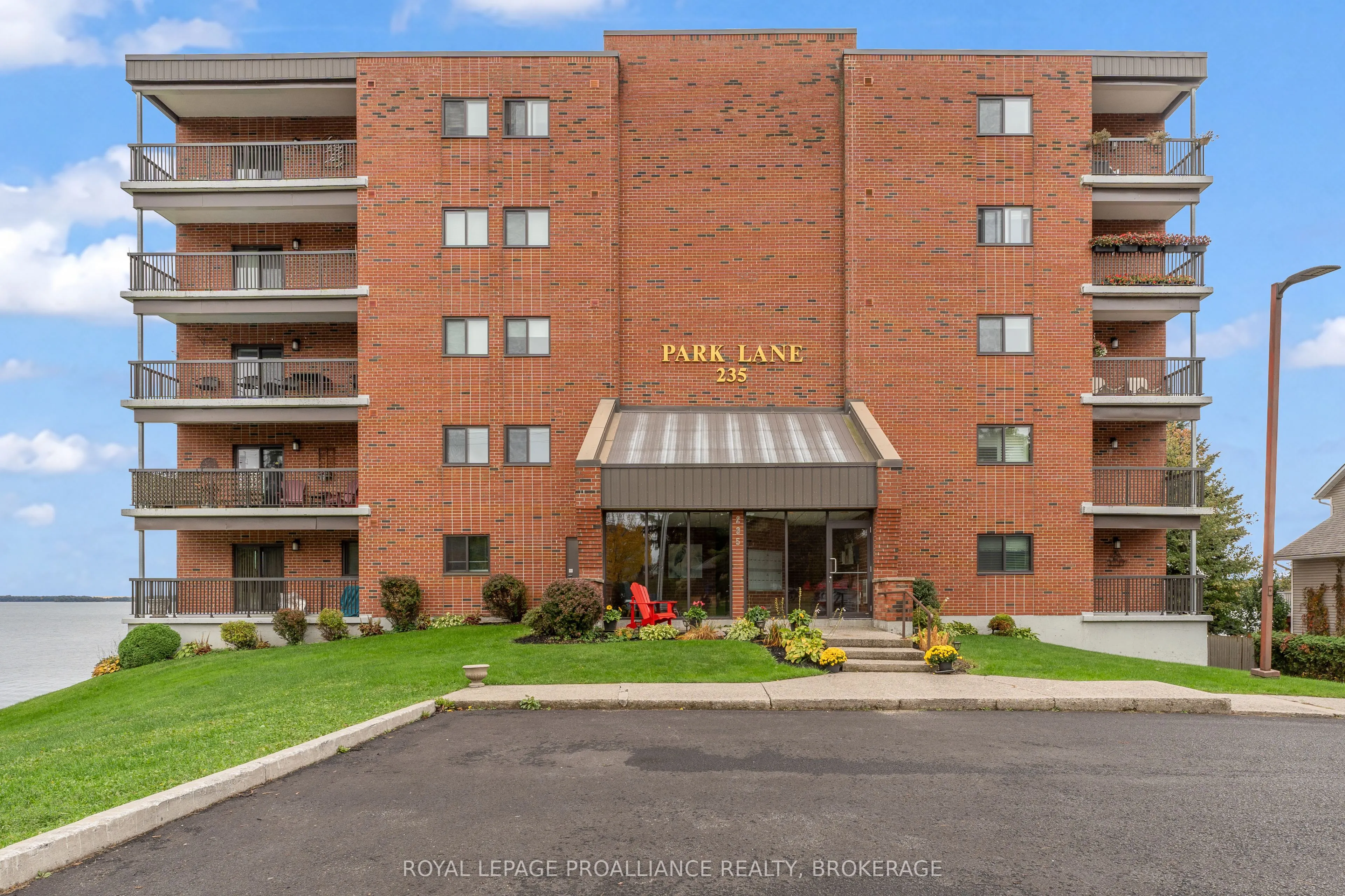 235 South Street S #101