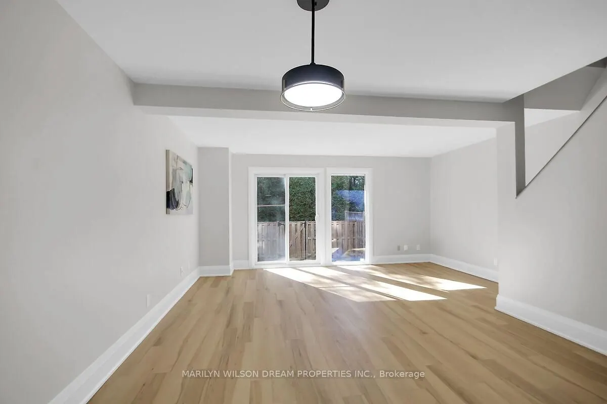 136 Bentbrook Crescent #15