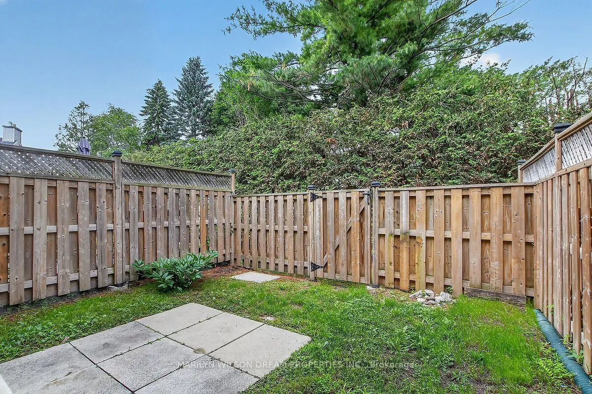 136 Bentbrook Crescent #15