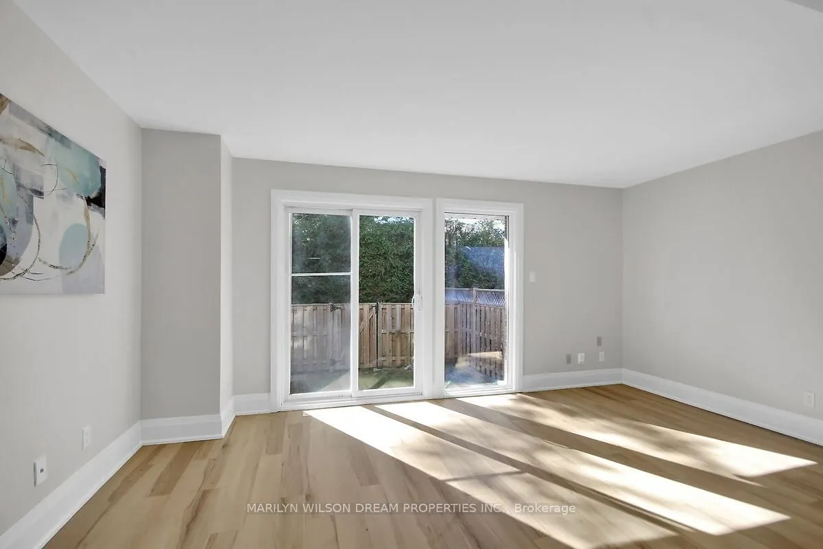 136 Bentbrook Crescent #15