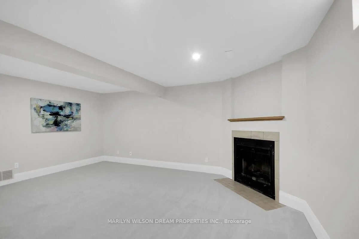 136 Bentbrook Crescent #15