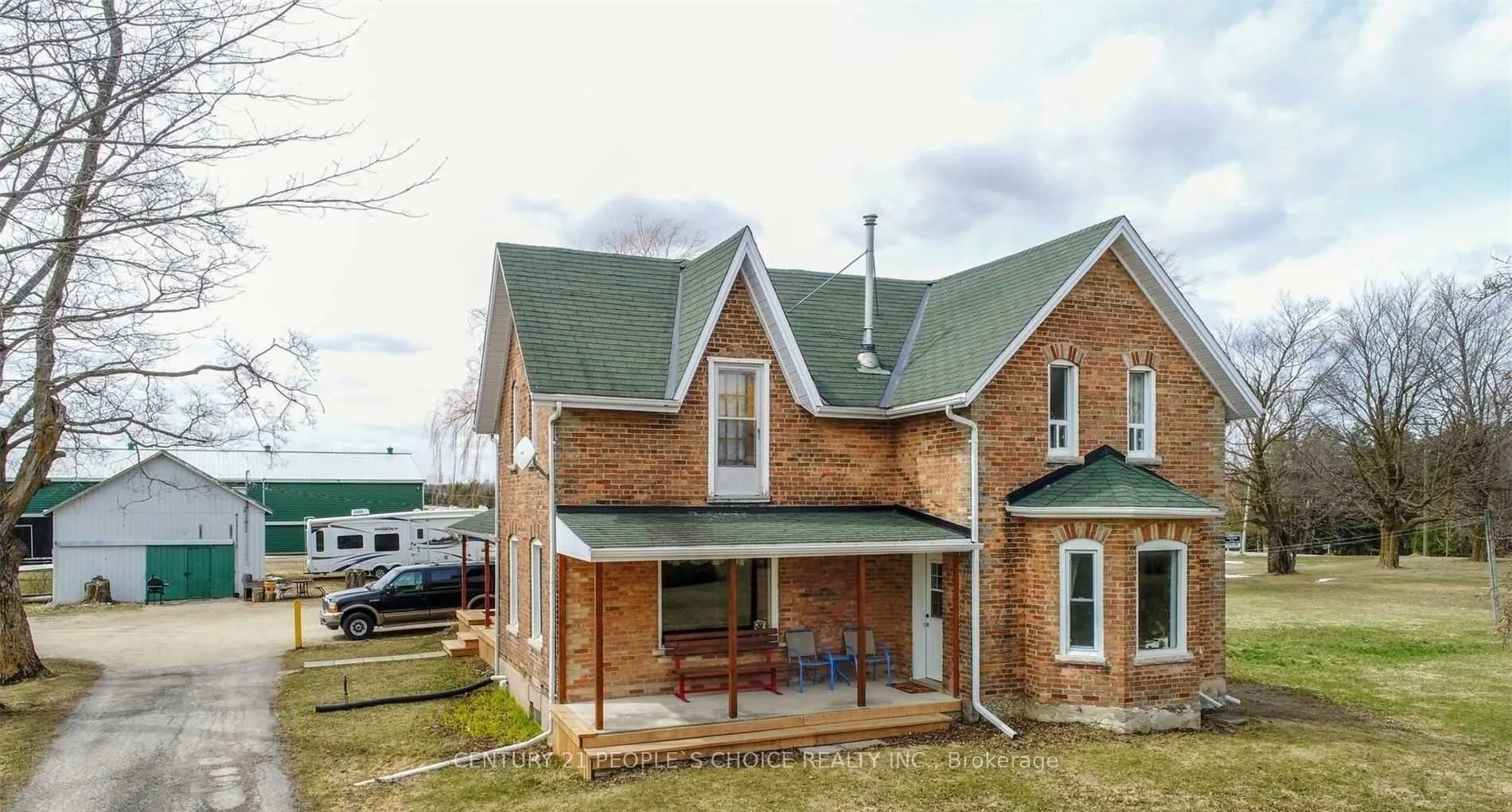 516598 County Road 124