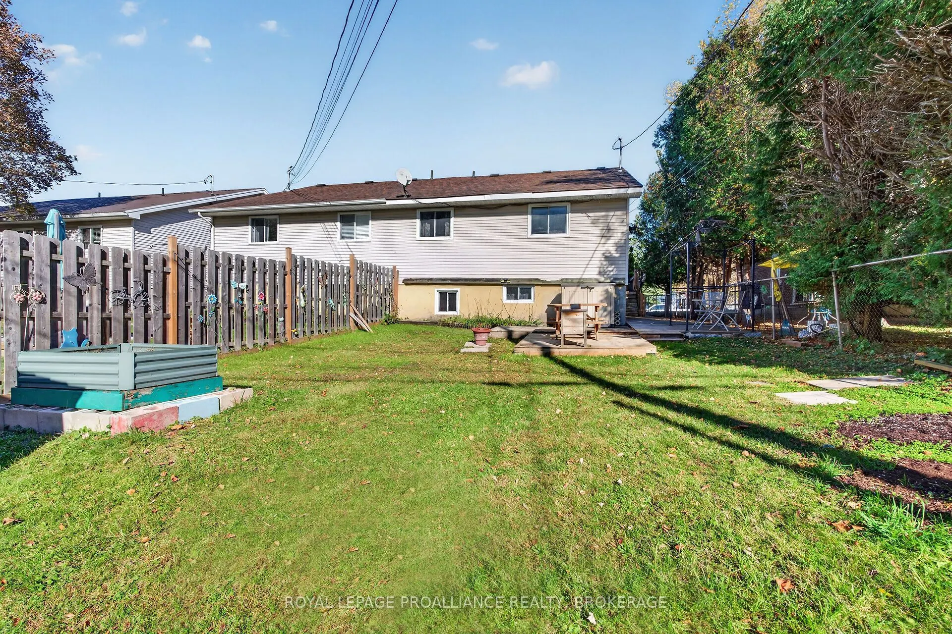 464 Henrietta Street