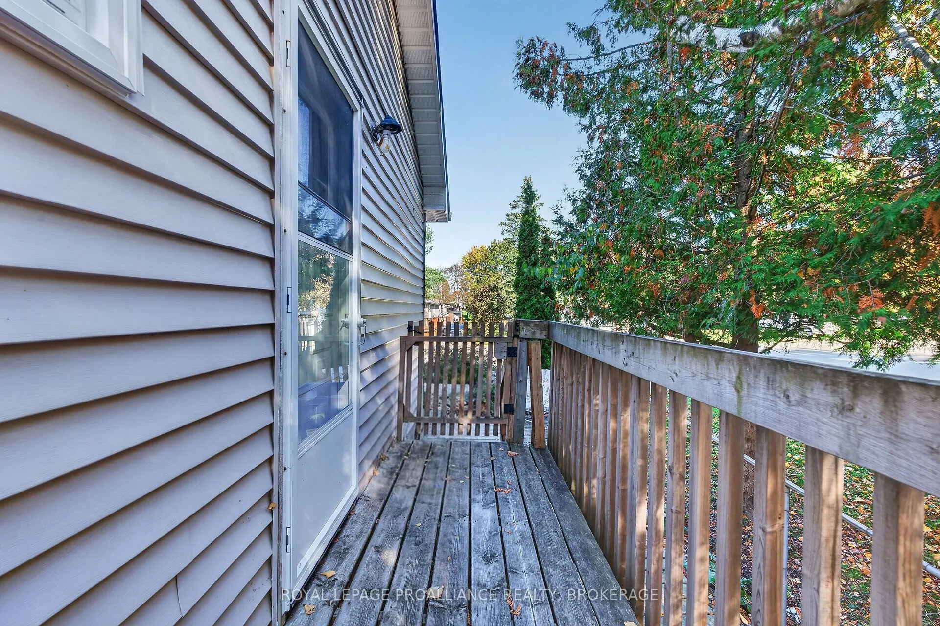464 Henrietta Street