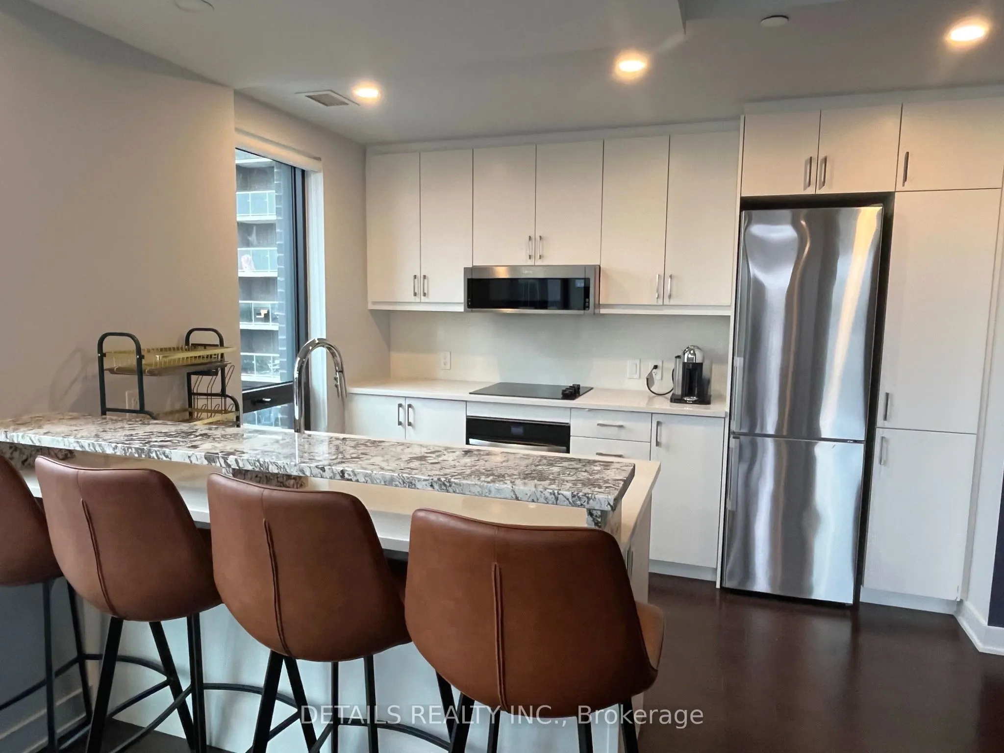 340 Queen Street #2507
