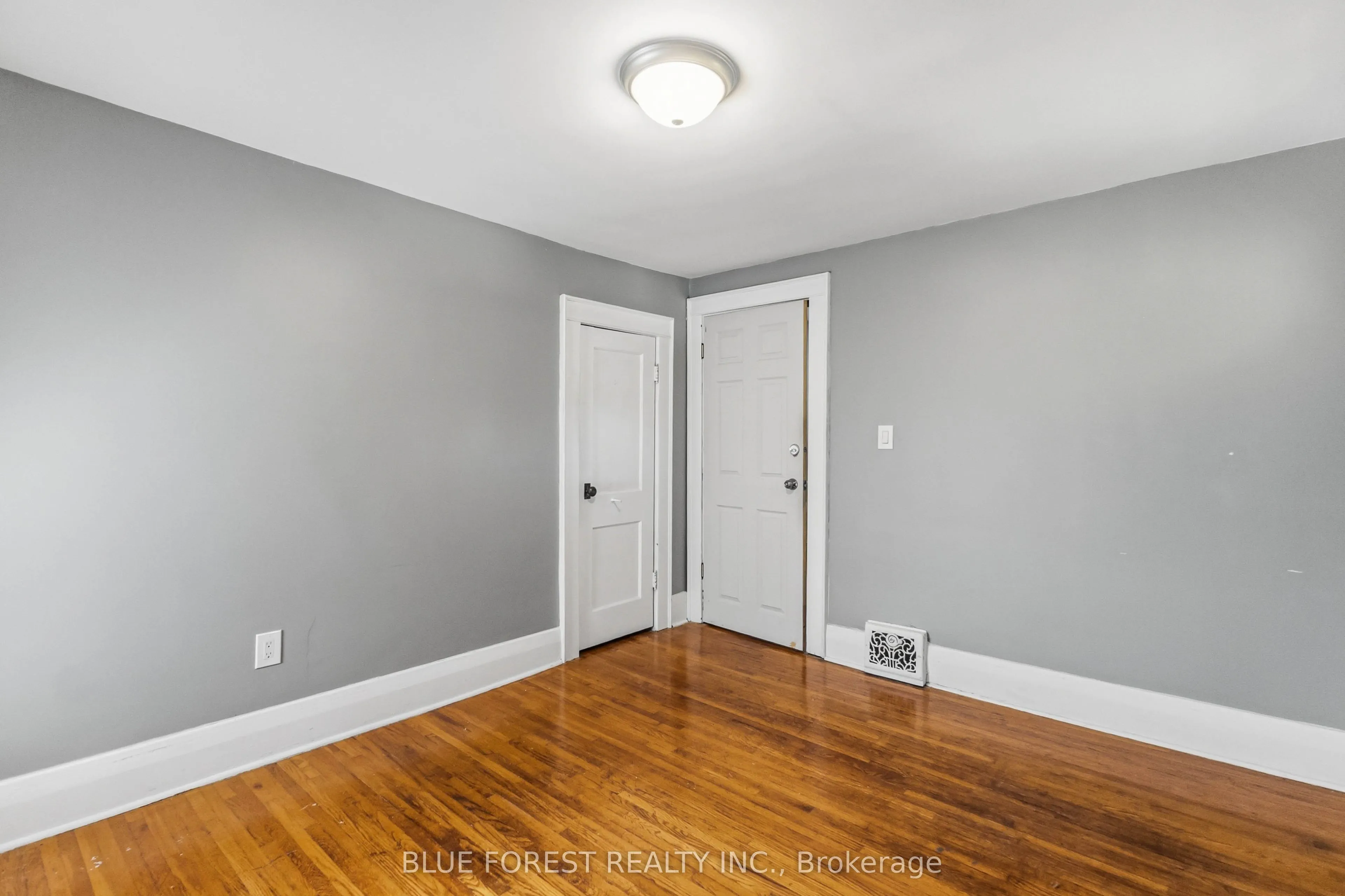 1228 Richmond Street