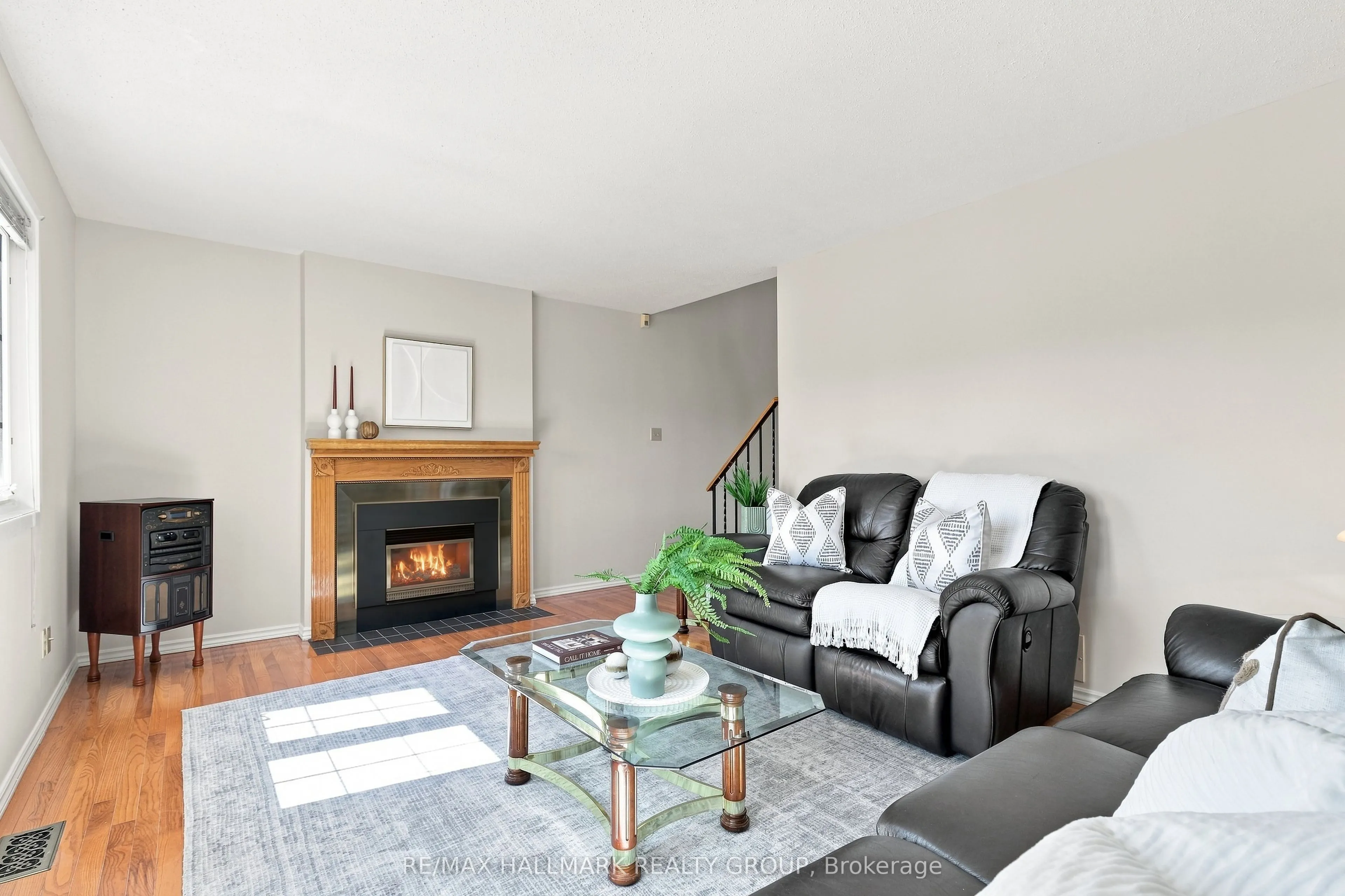 609 Tourelle Drive