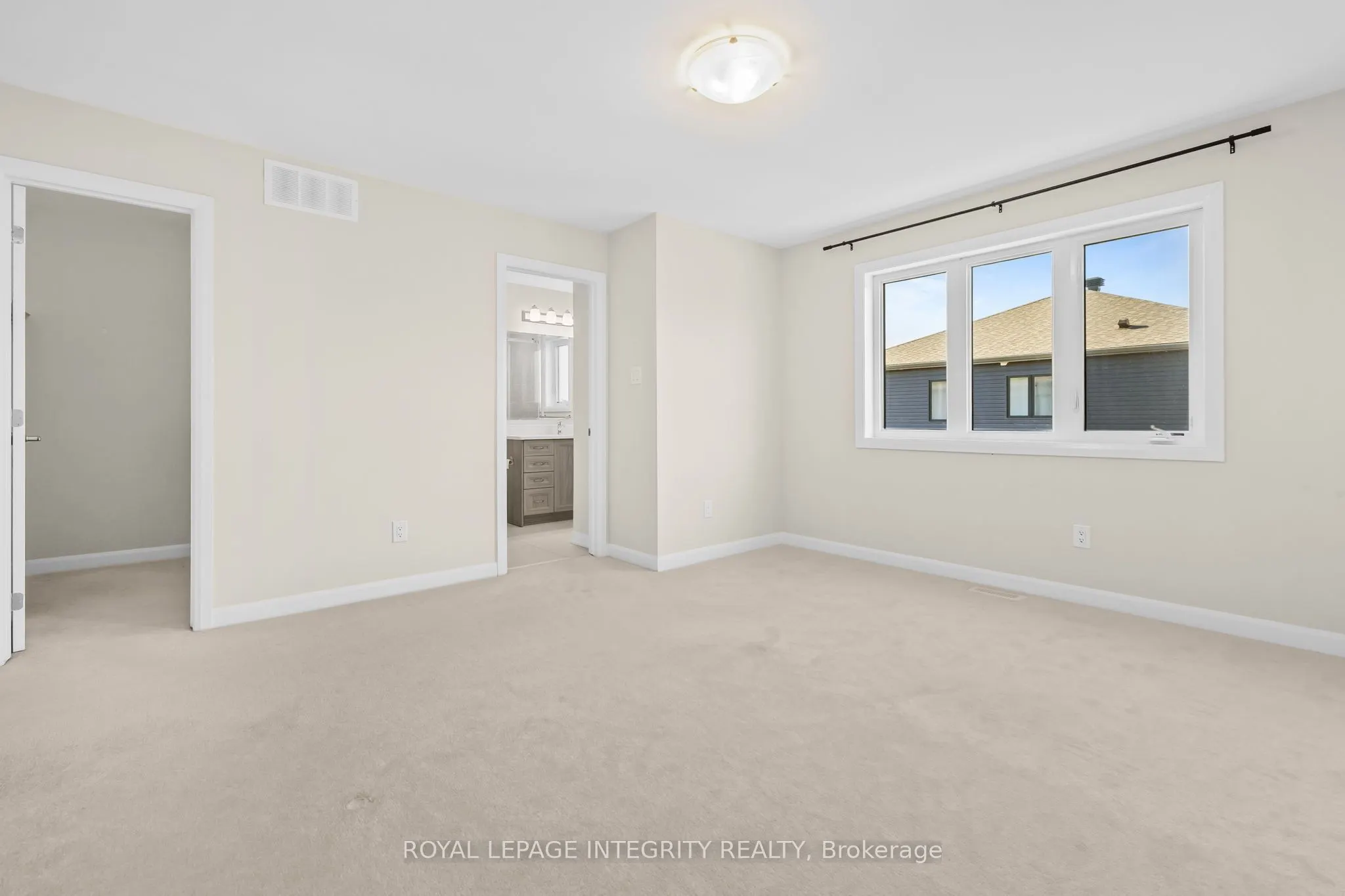 262 Tullaghan Heights