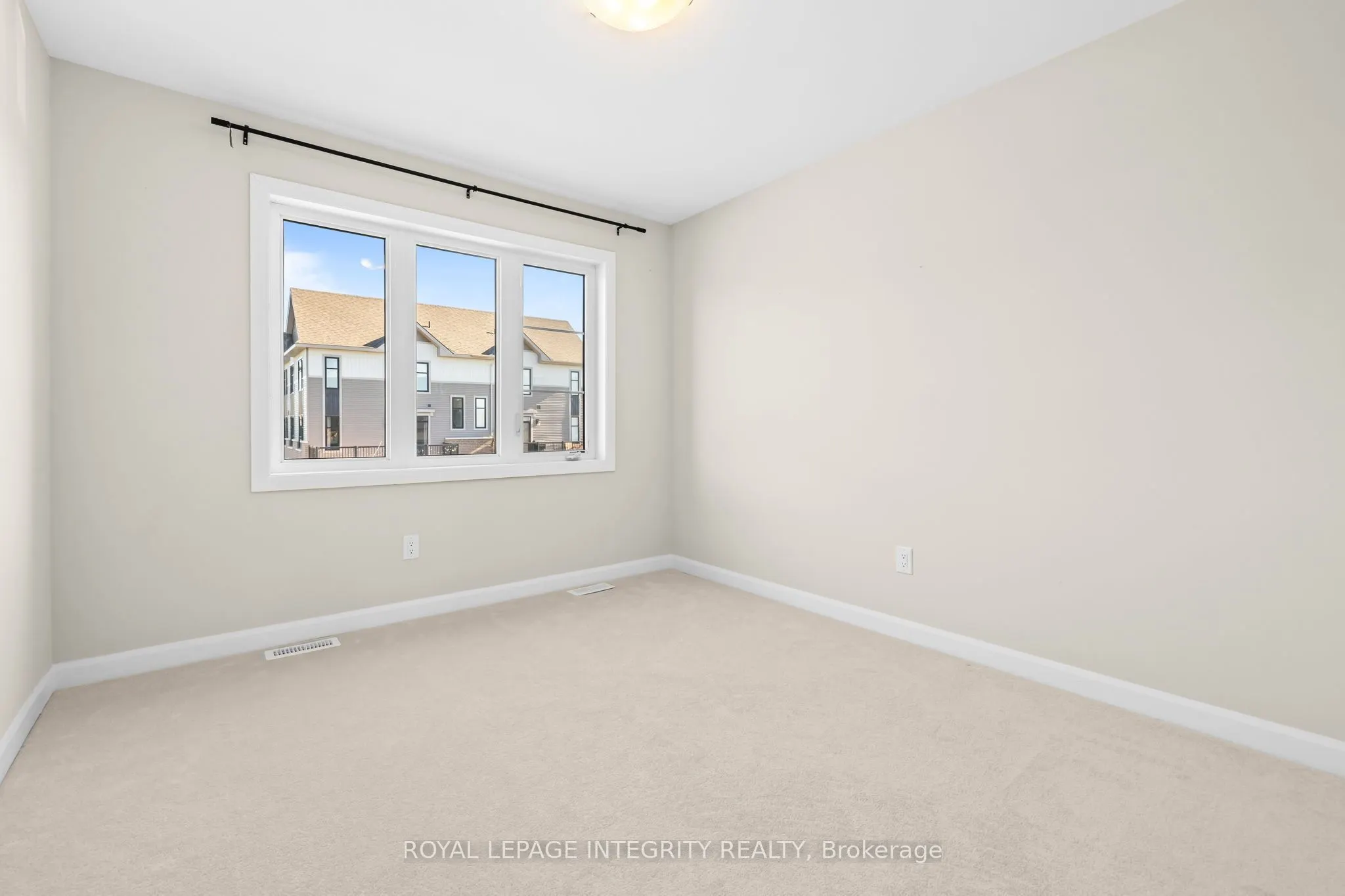 262 Tullaghan Heights