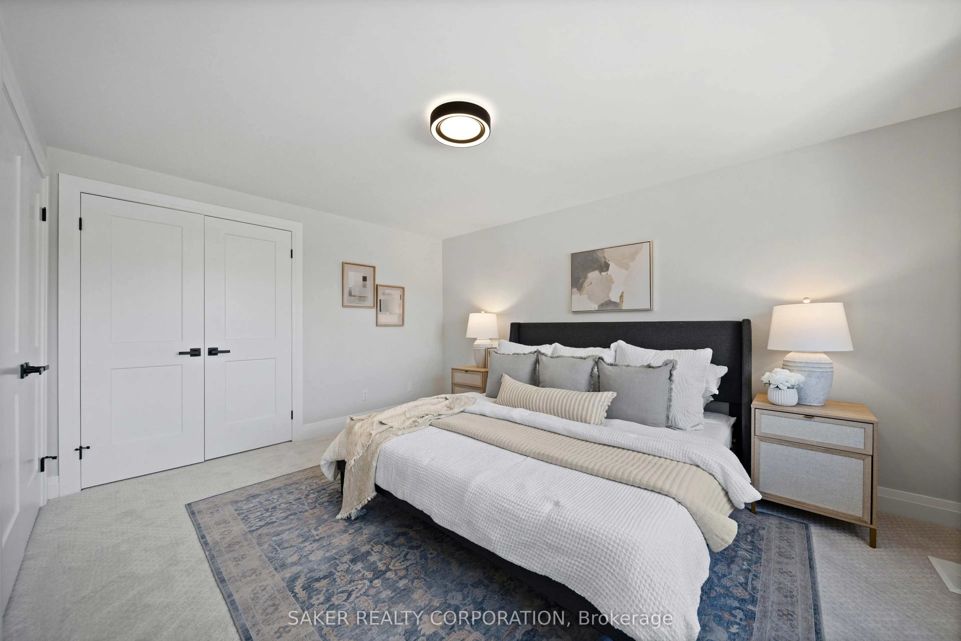 355 Sandringham Crescent #33