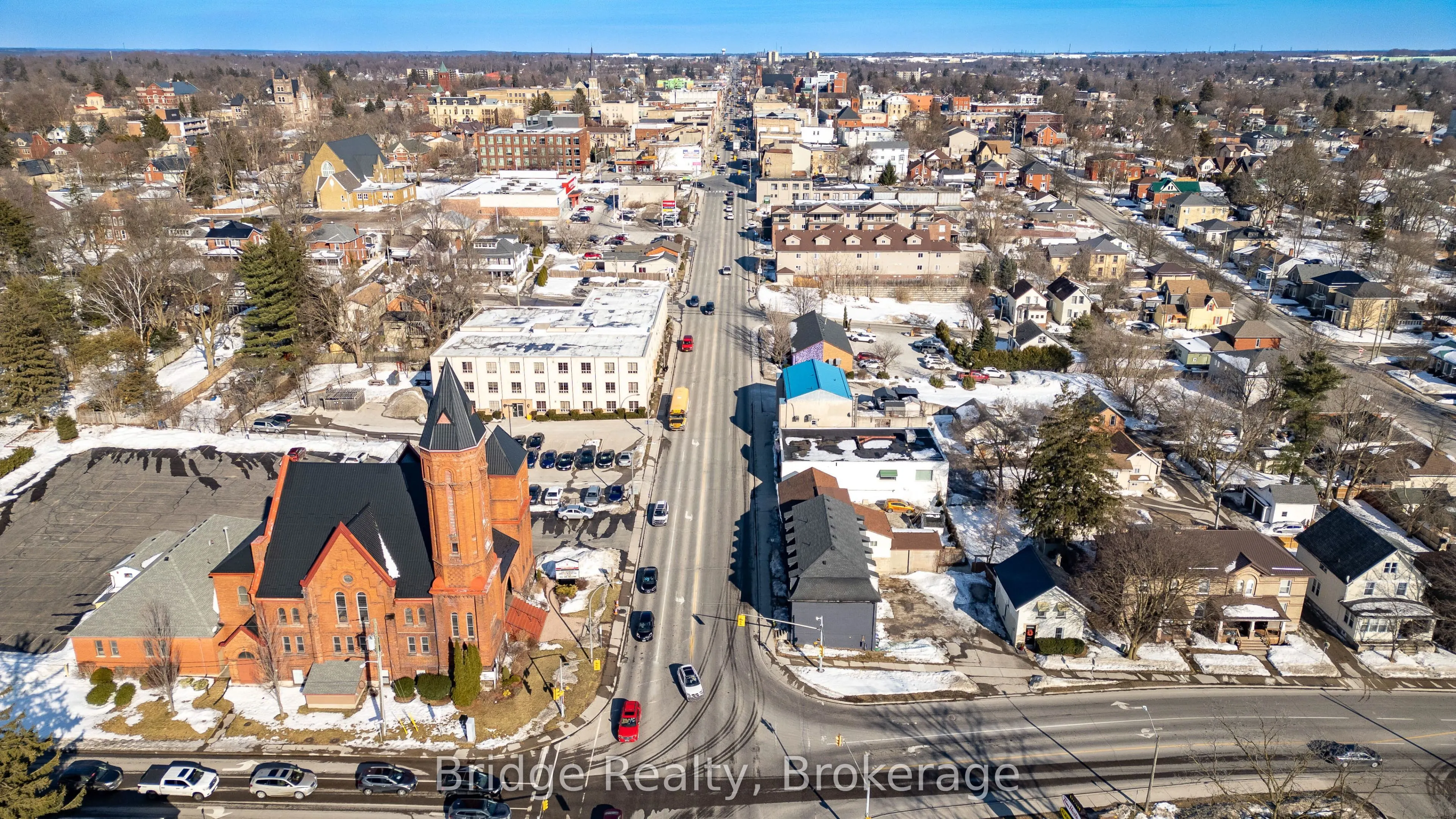 290 Dundas Street