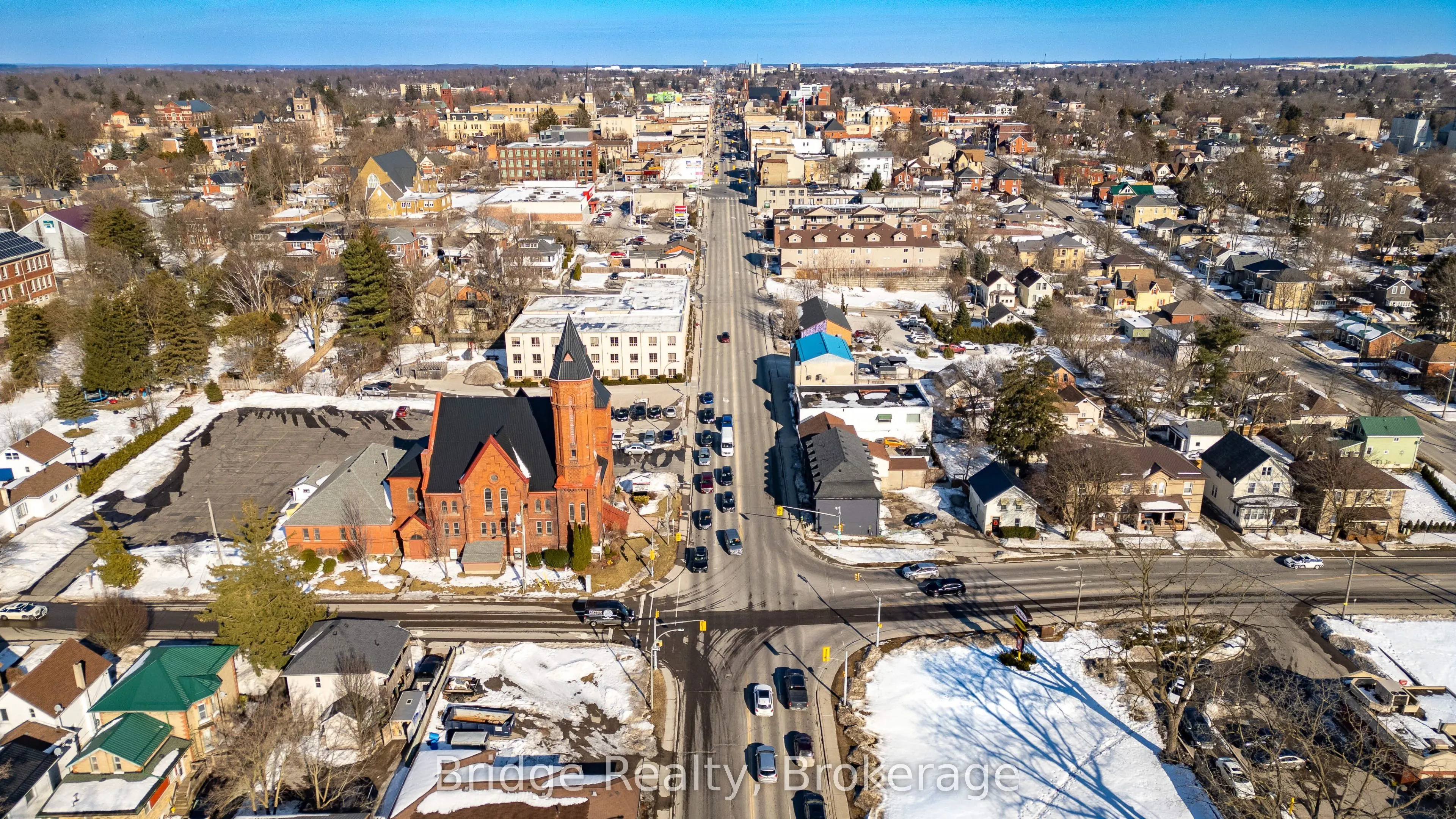290 Dundas Street