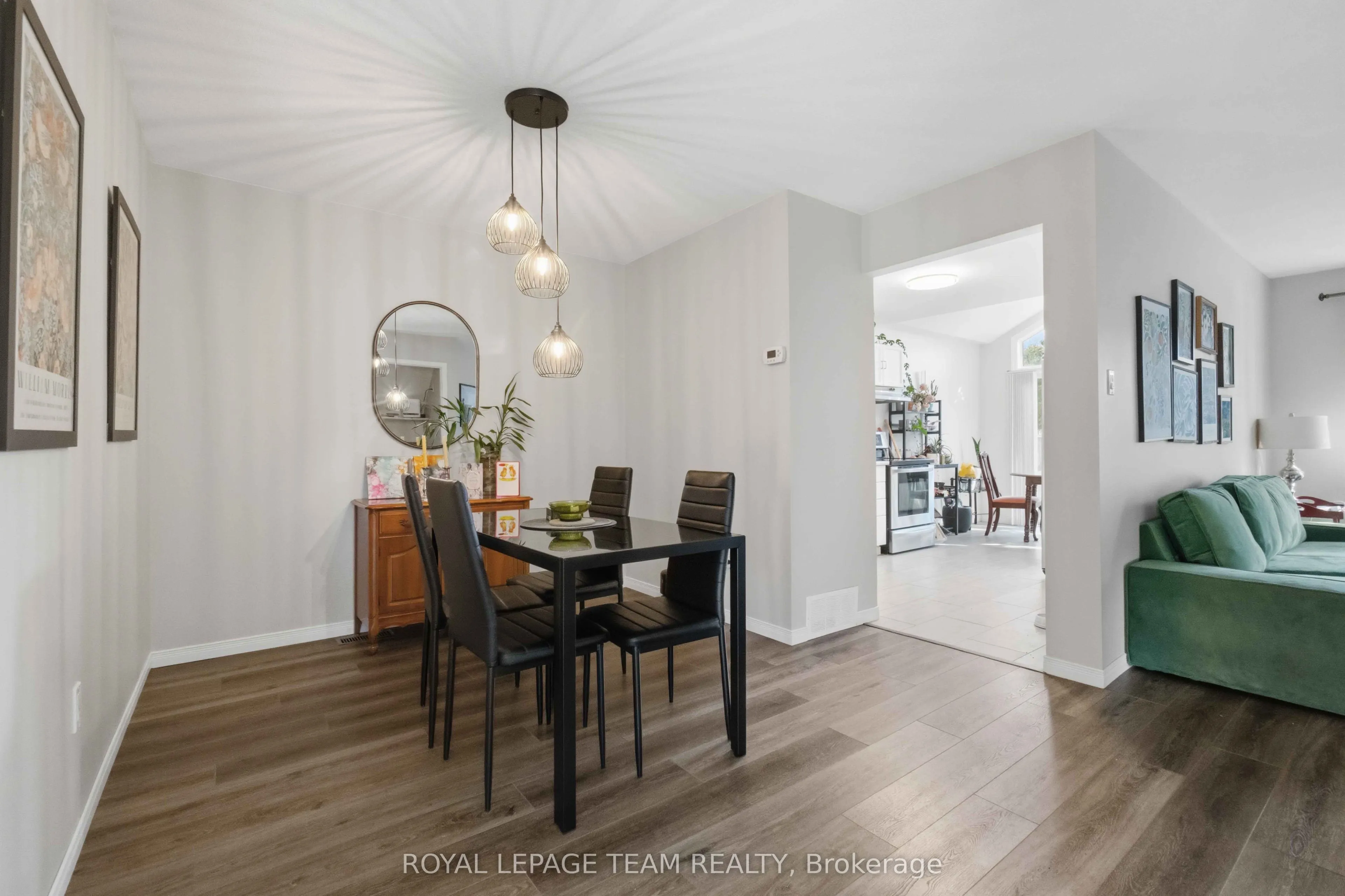 62 Springwater Drive
