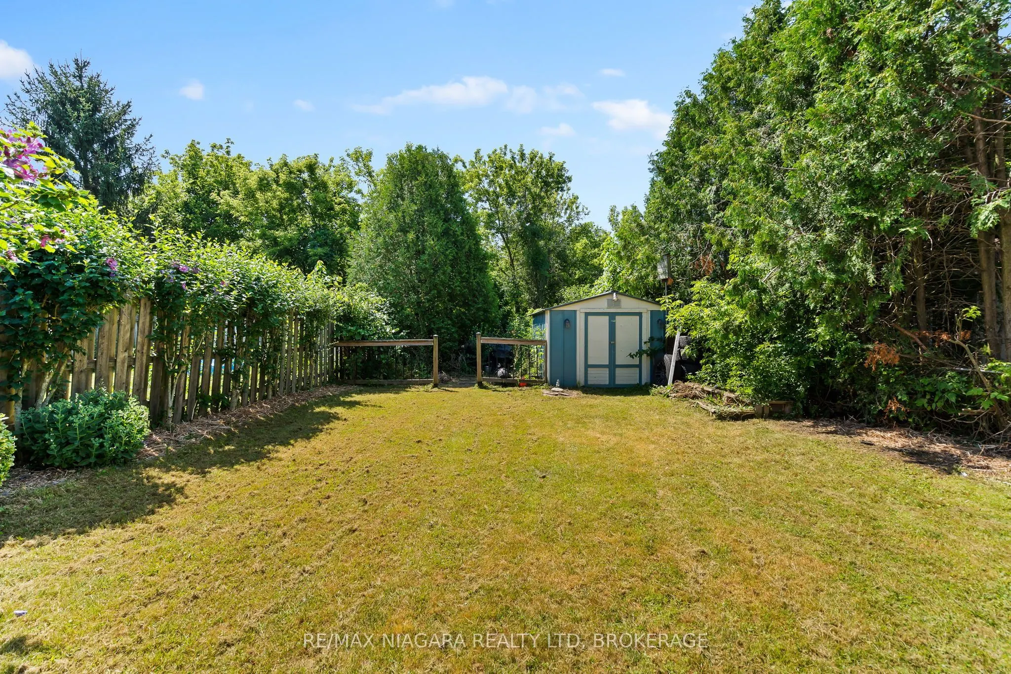 63 Hodgkins Avenue