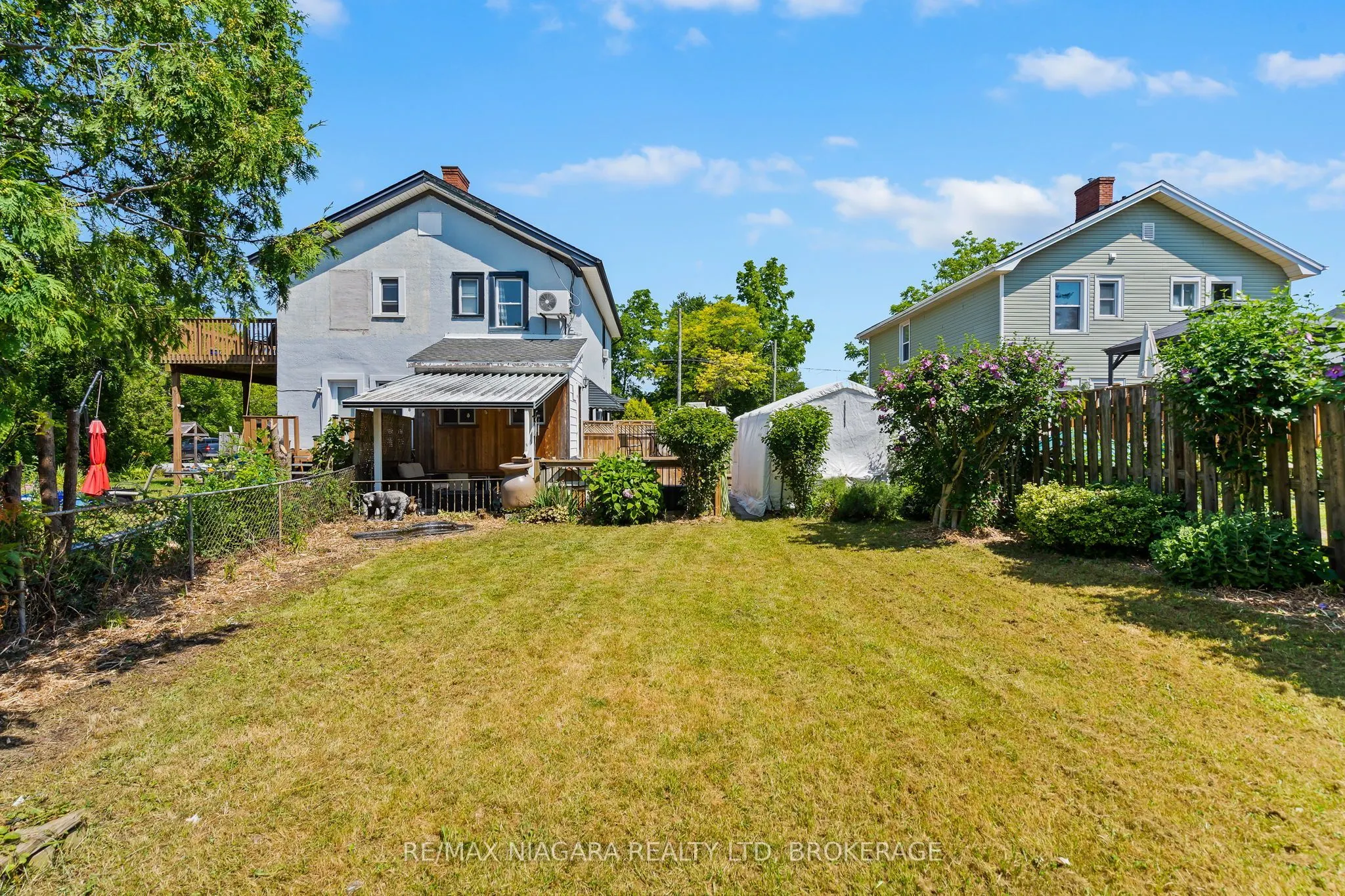 63 Hodgkins Avenue