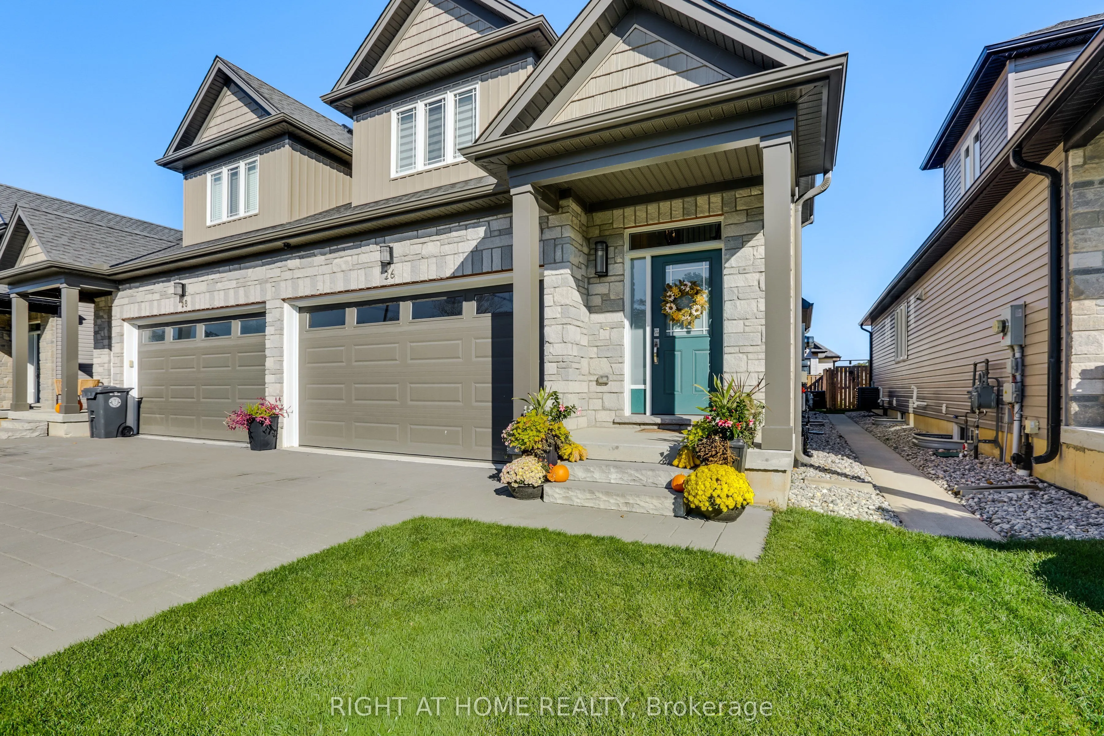 26 Compass Trail