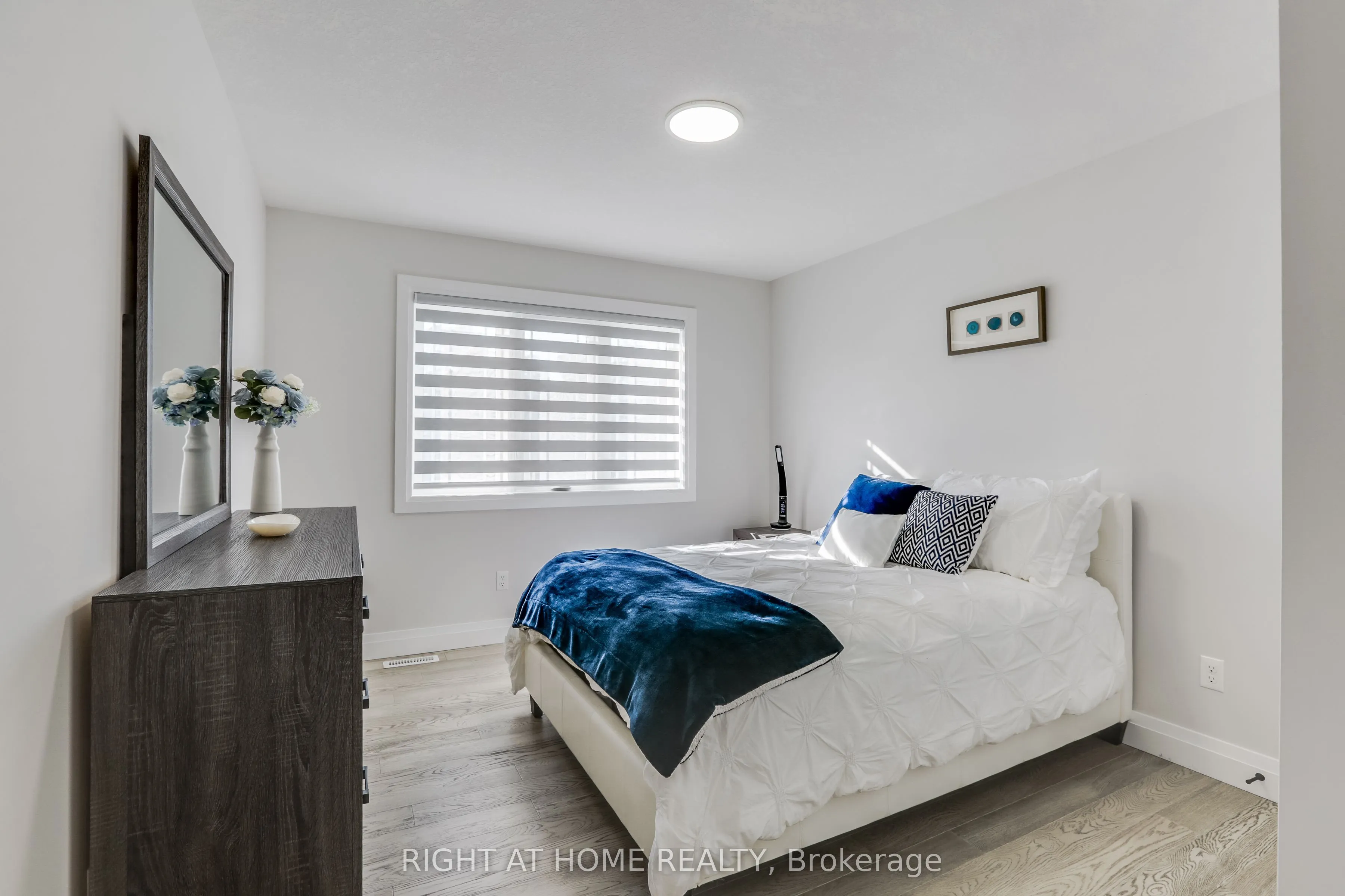 26 Compass Trail