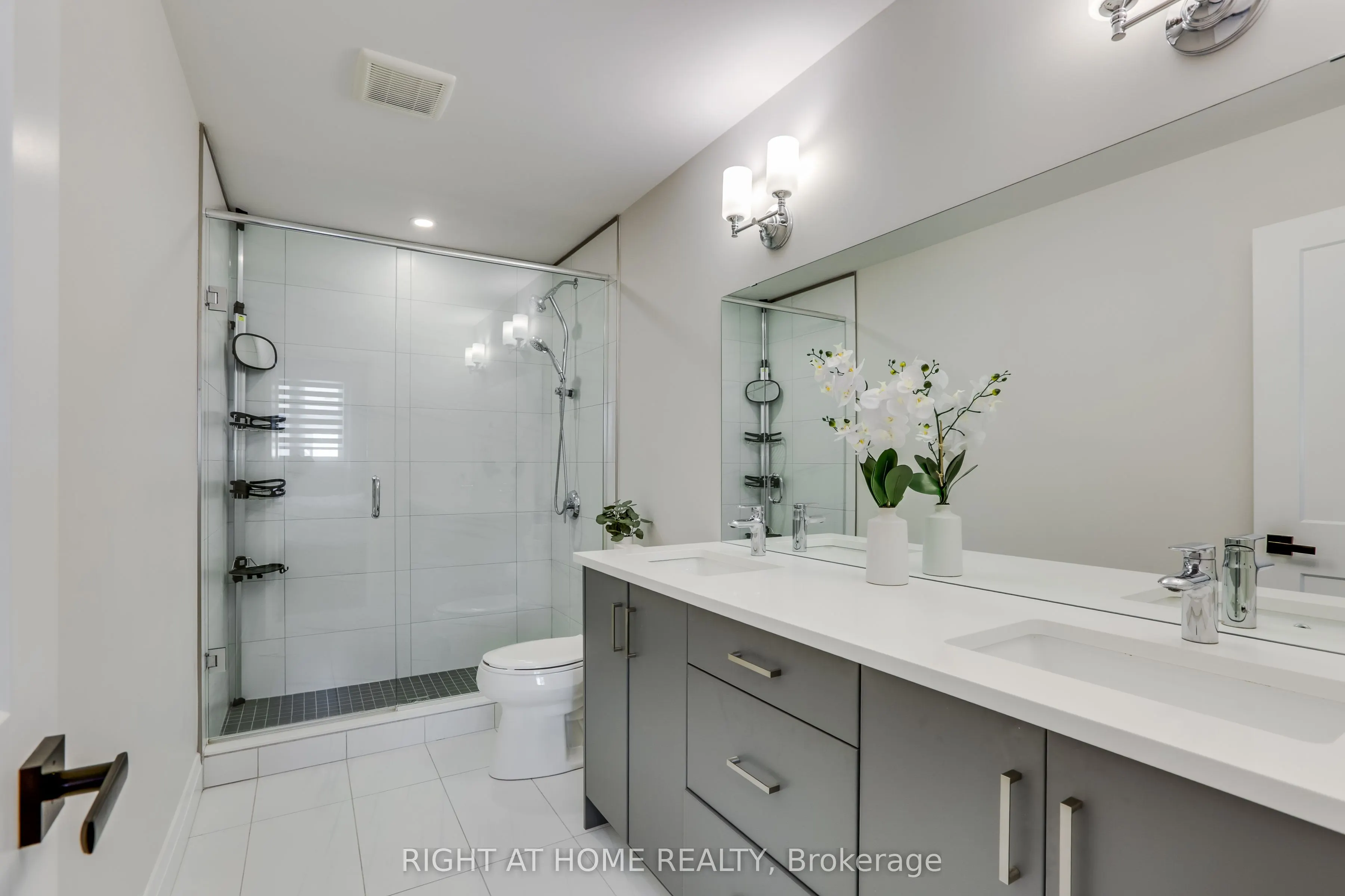 26 Compass Trail
