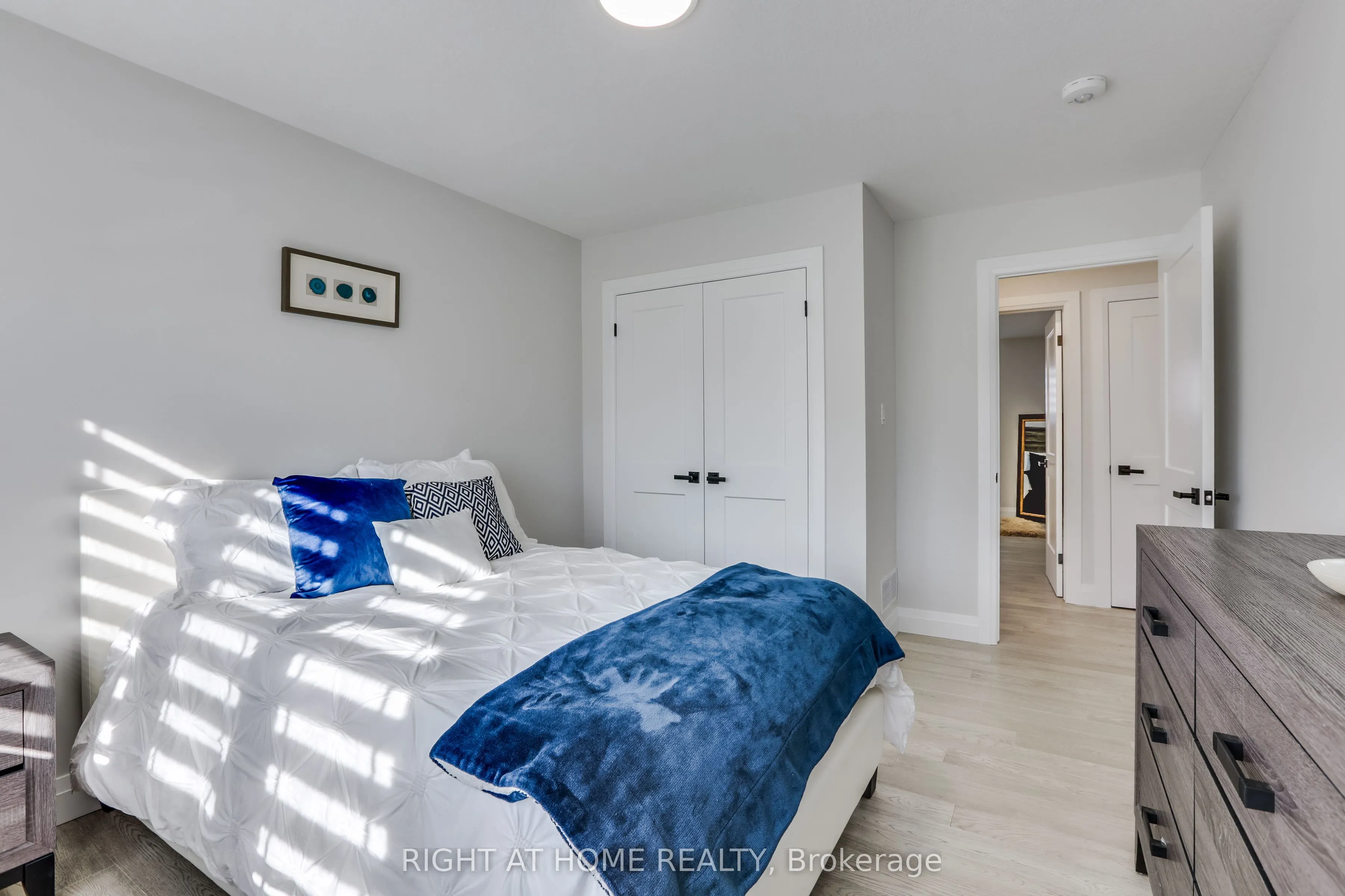 26 Compass Trail