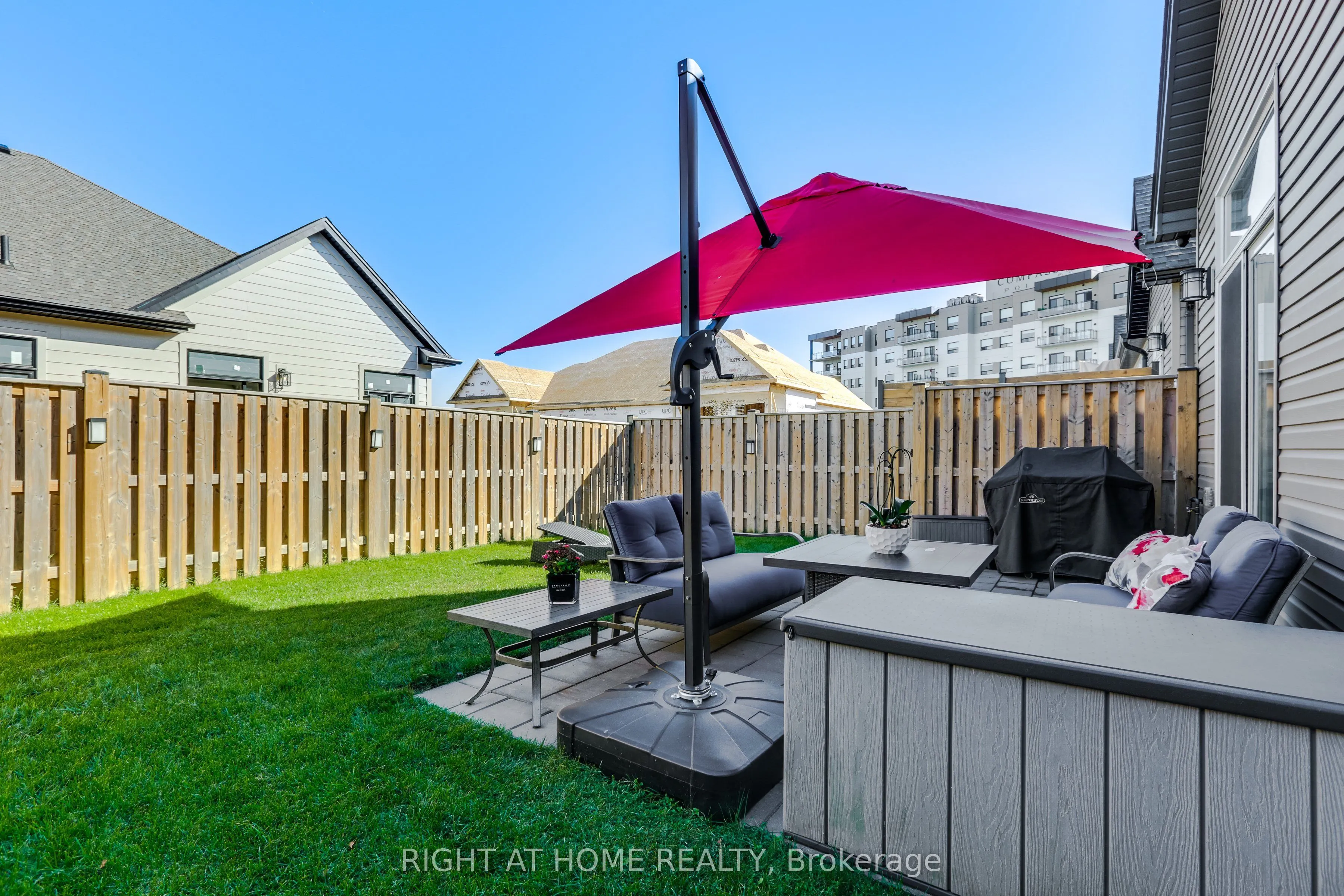 26 Compass Trail