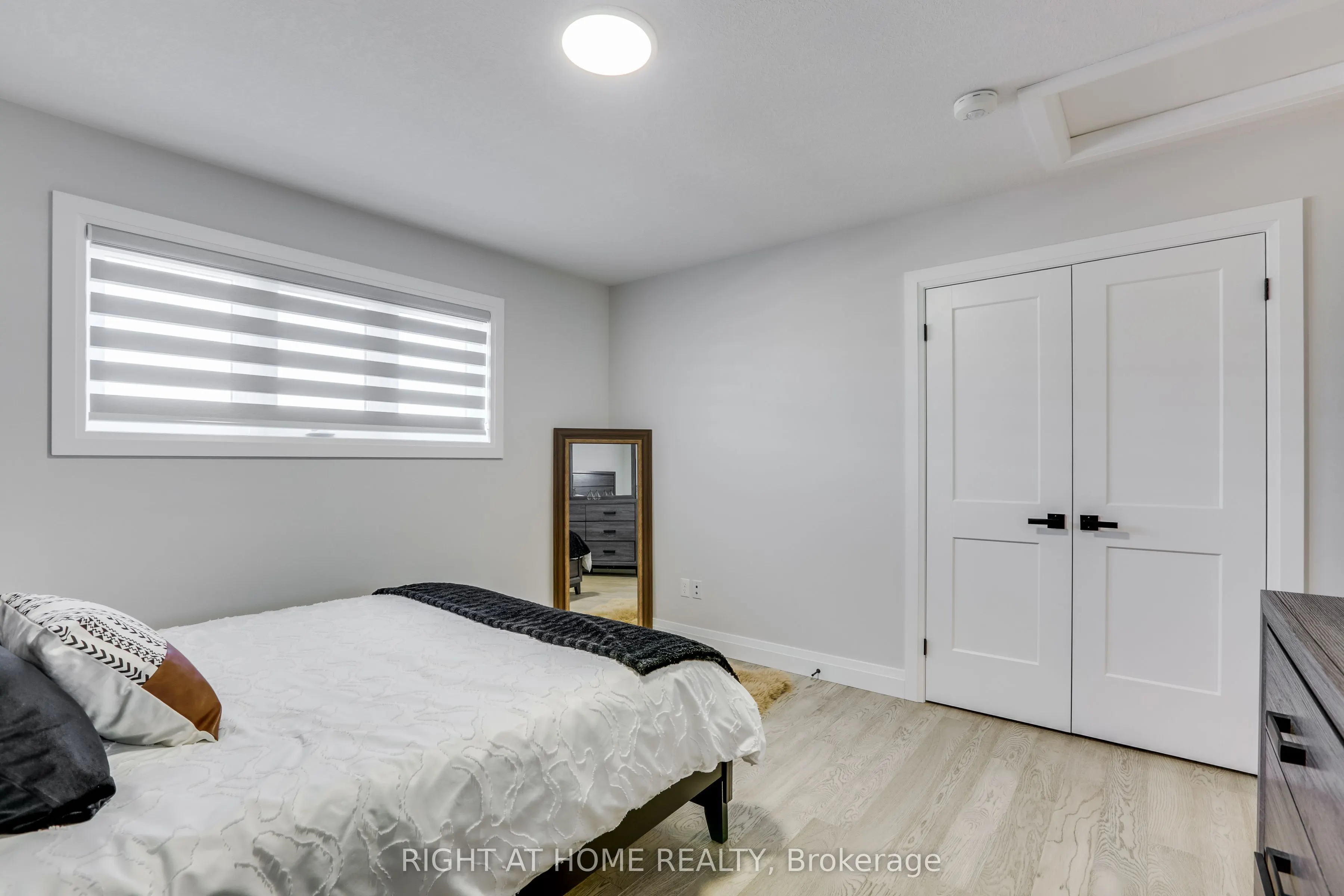 26 Compass Trail