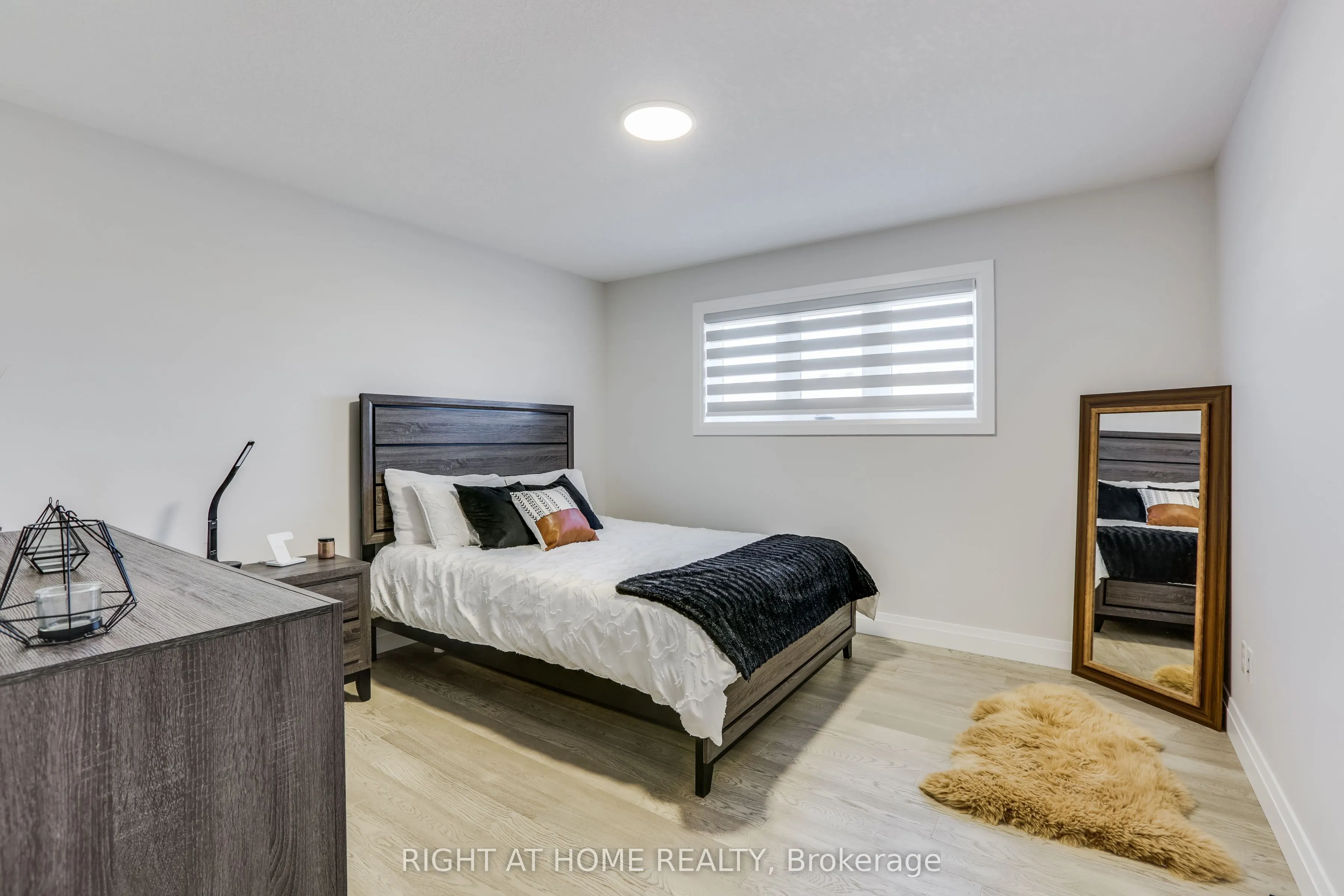 26 Compass Trail