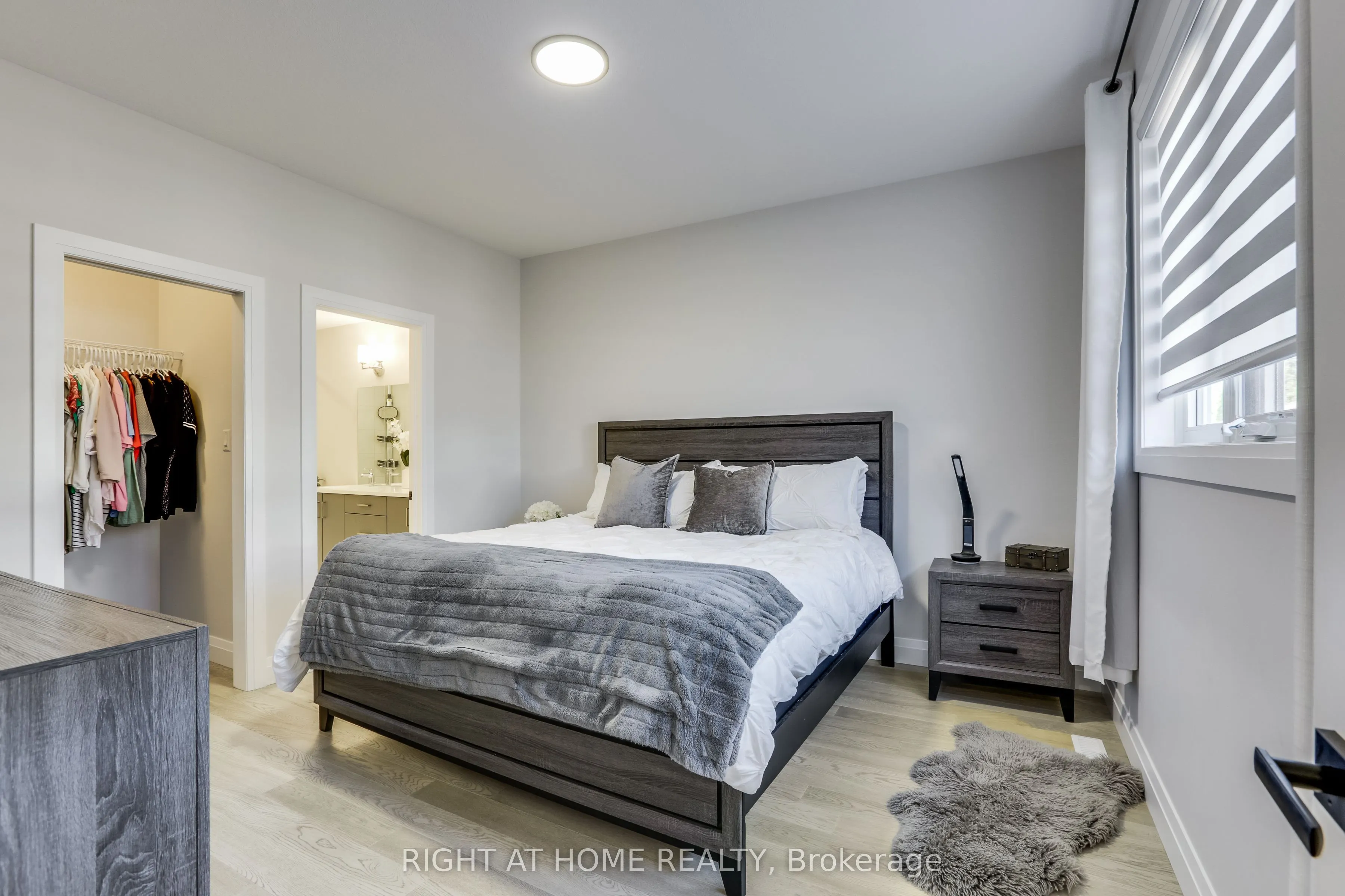 26 Compass Trail