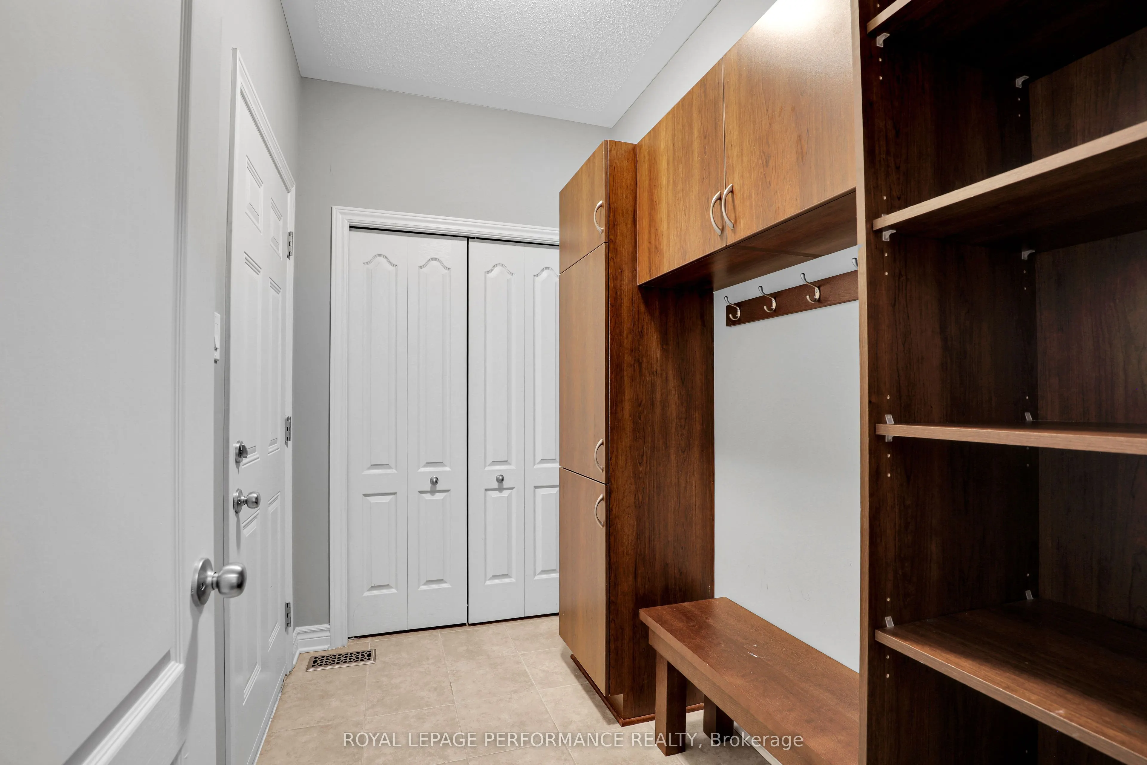 815 Slattery's Field Street