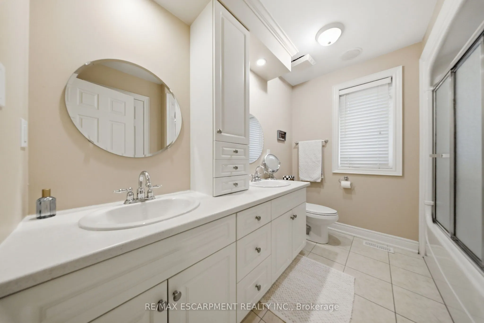 95 Tollgate Drive