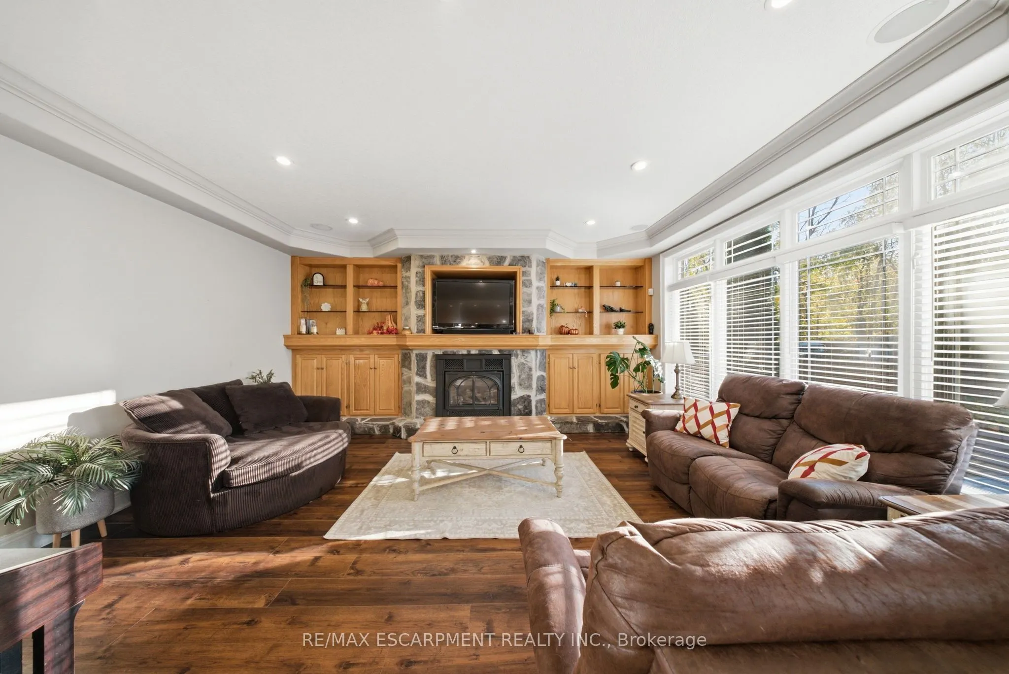 95 Tollgate Drive