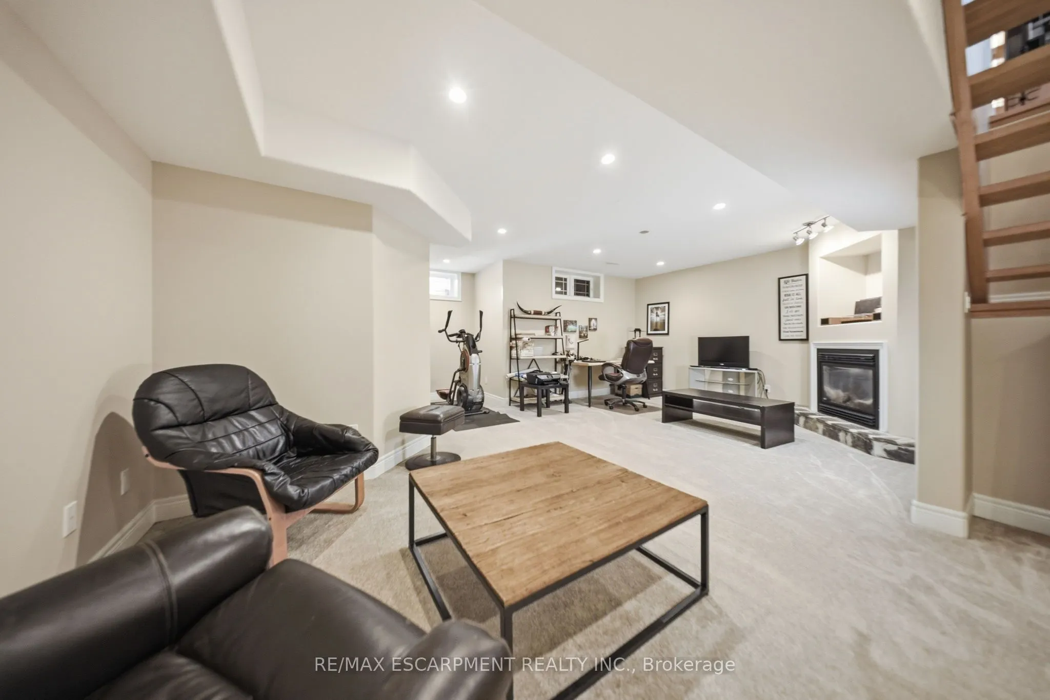 95 Tollgate Drive