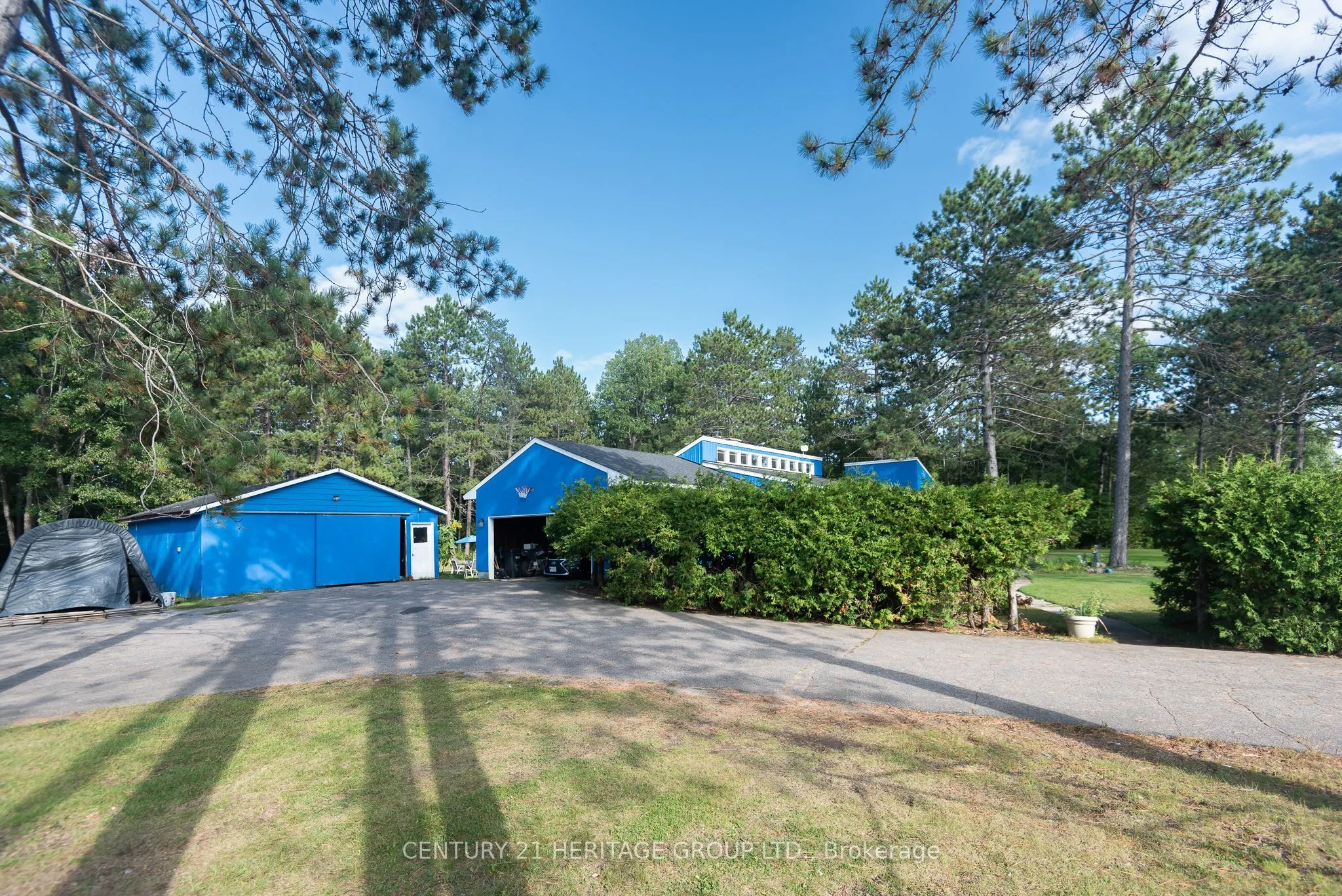 33712 Highway 17 W