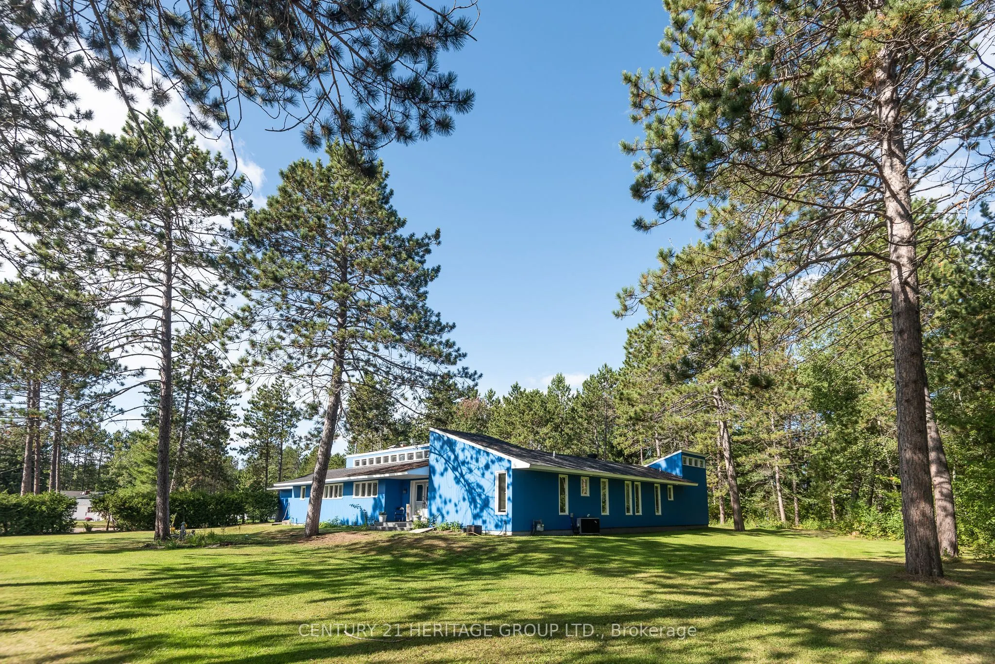33712 Highway 17 W
