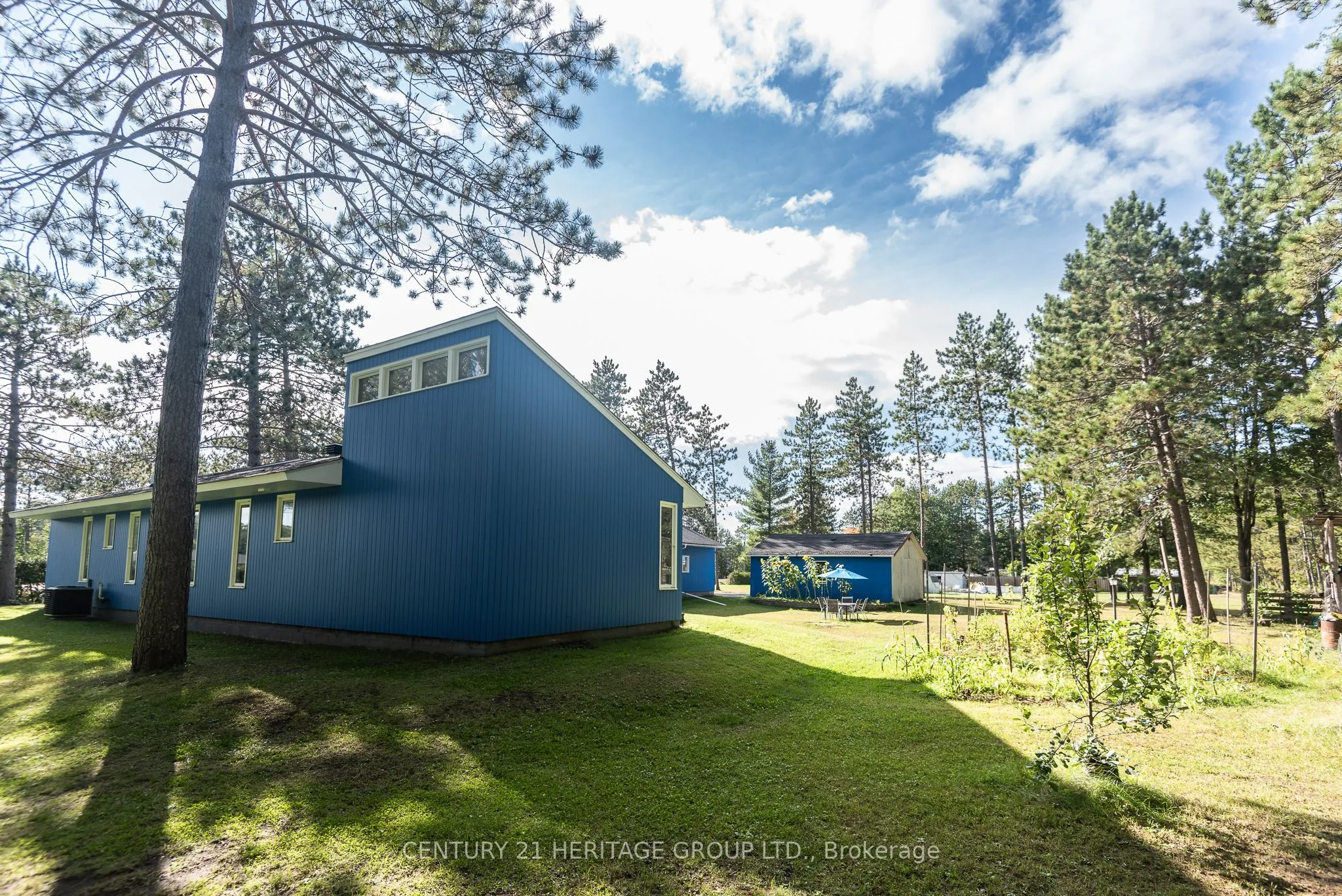 33712 Highway 17 W