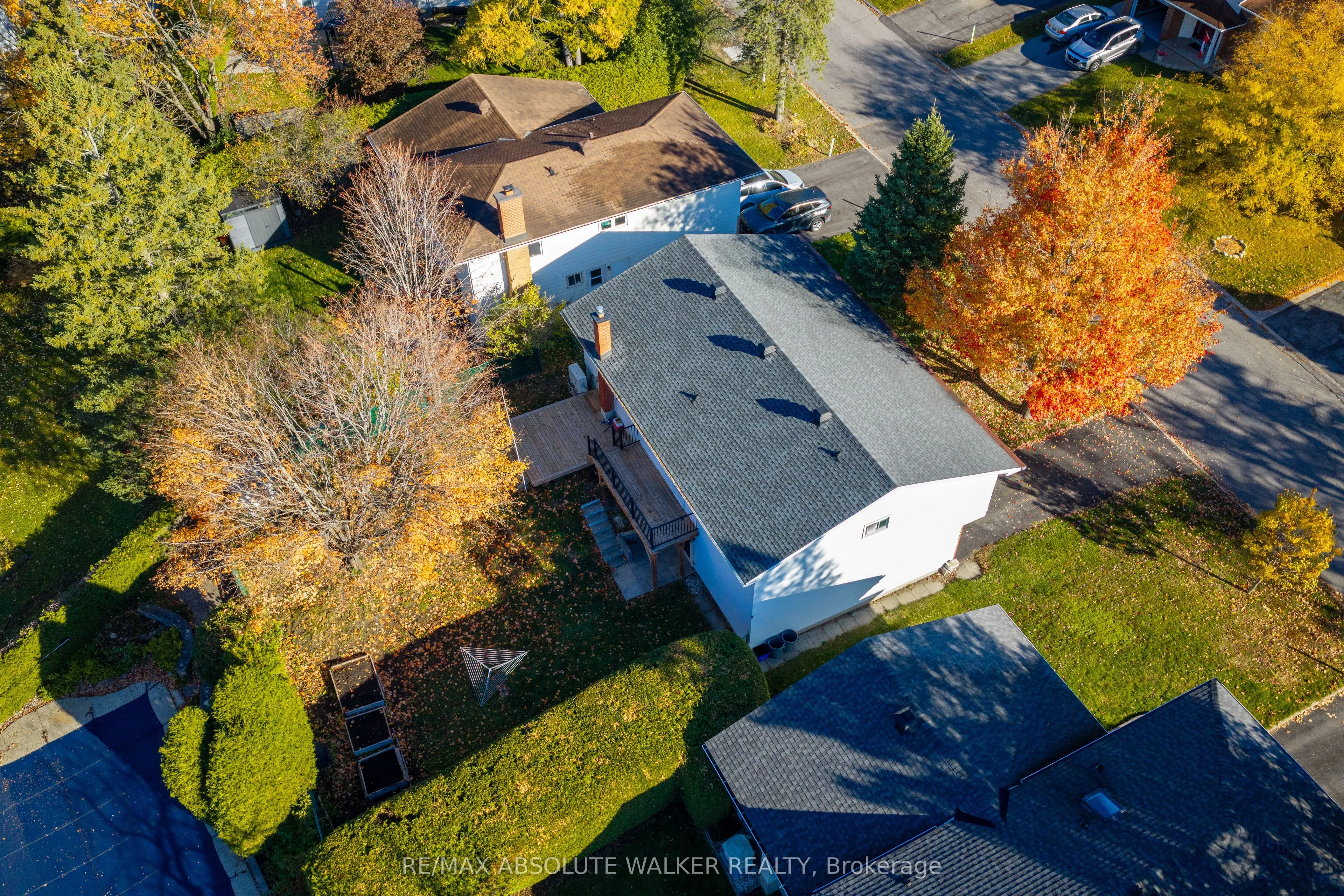 18 Silver Aspen Crescent