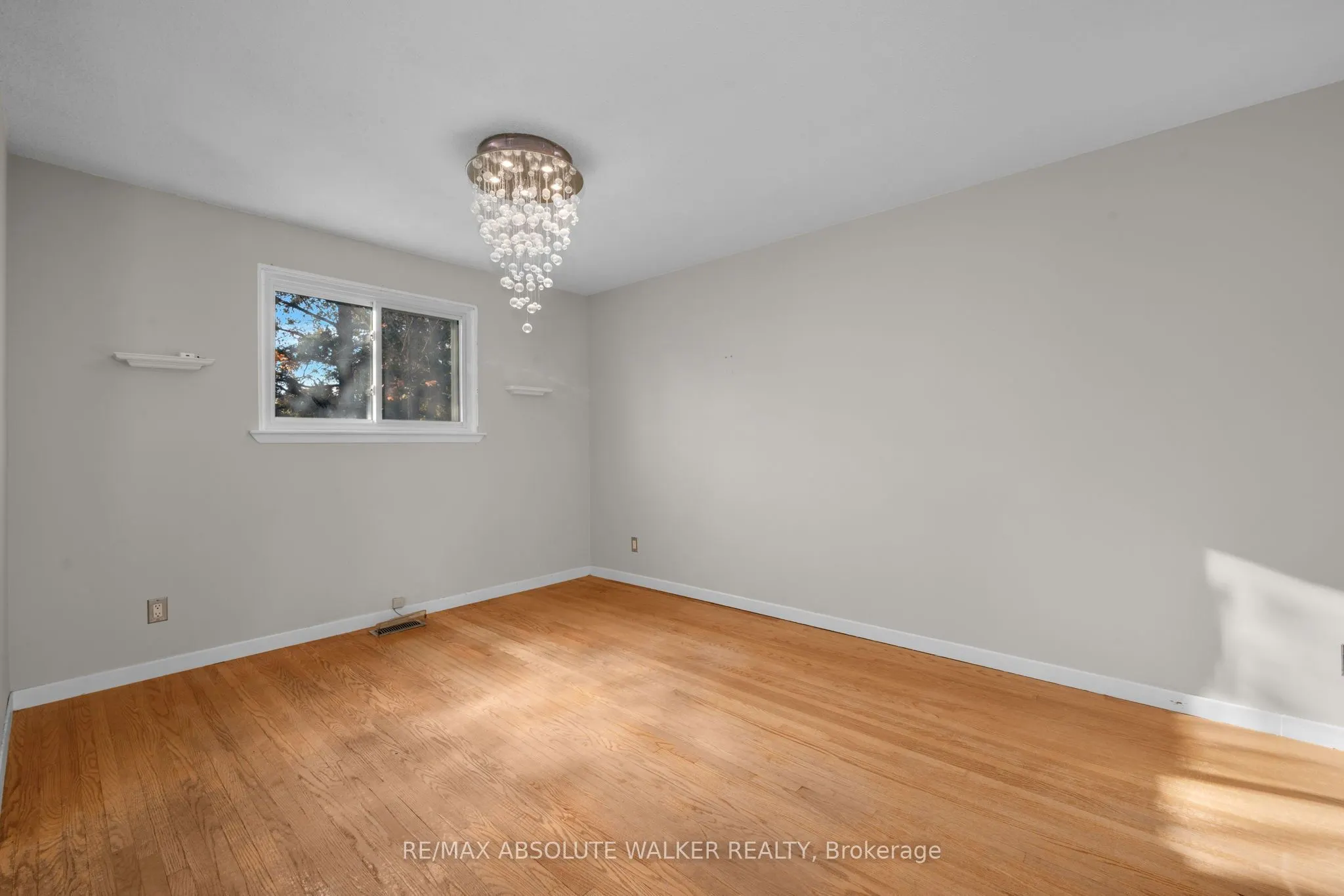 18 Silver Aspen Crescent