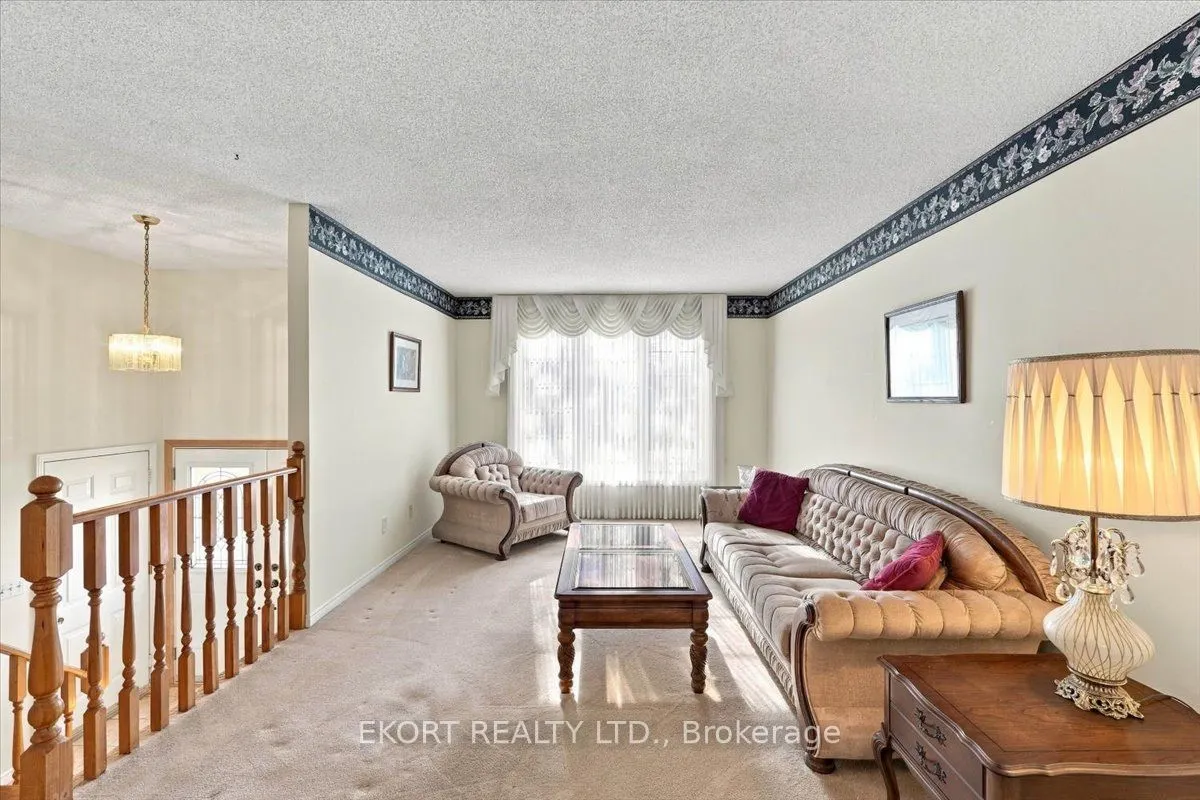 81 Parkview Heights