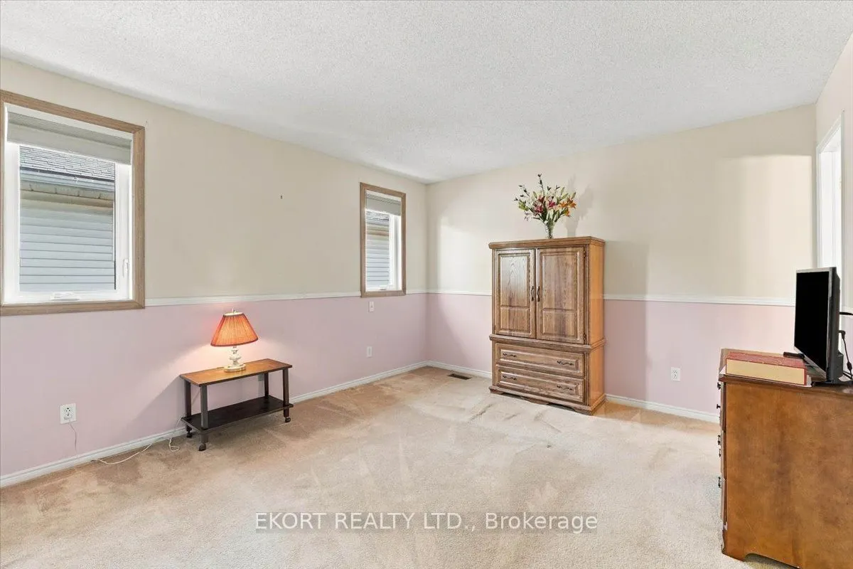 81 Parkview Heights