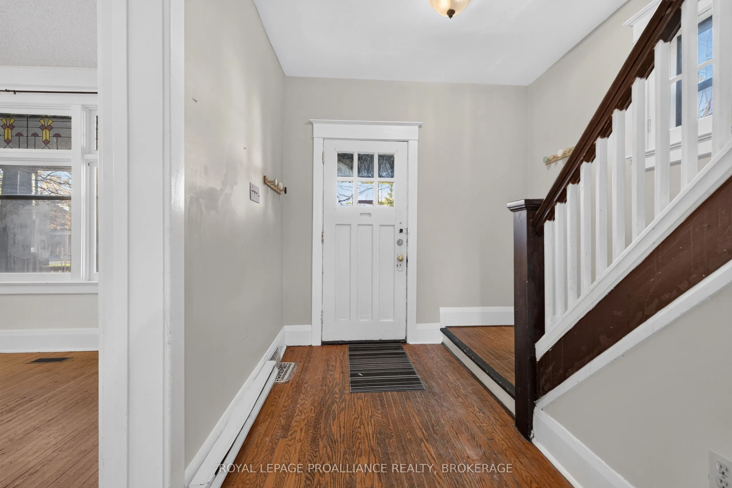 558 Brock Street