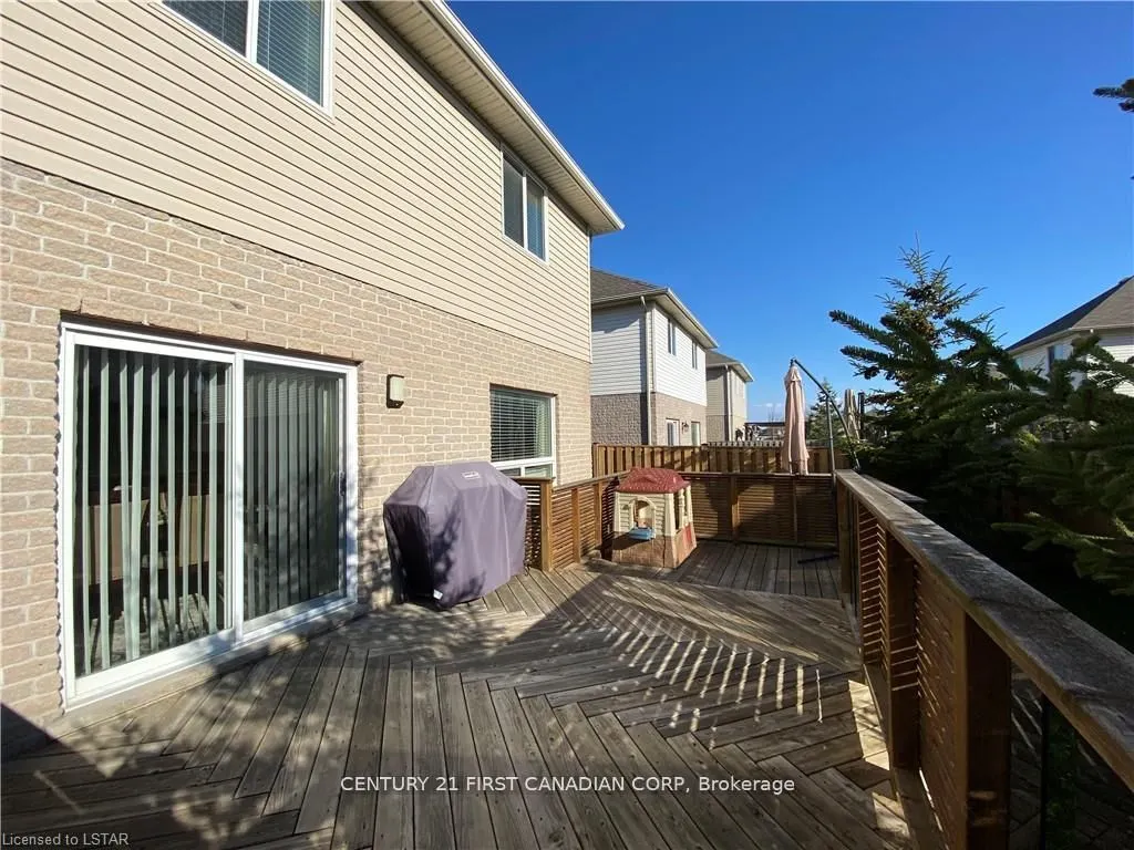 960 BITTERBUSH Crescent #17