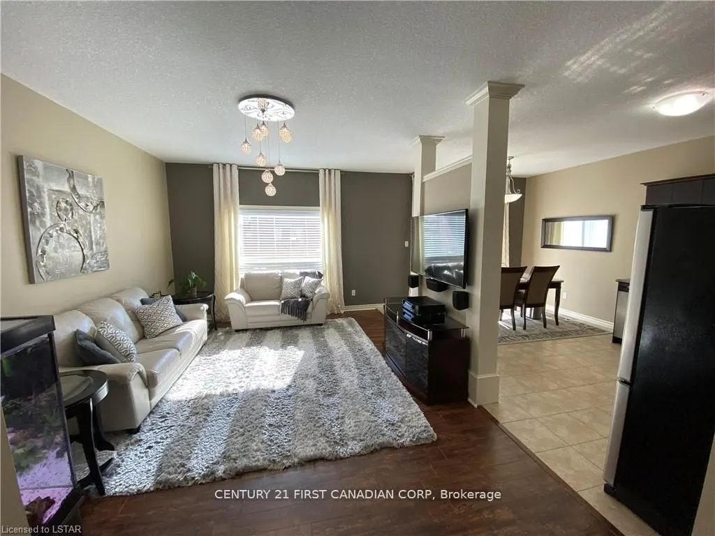 960 BITTERBUSH Crescent #17