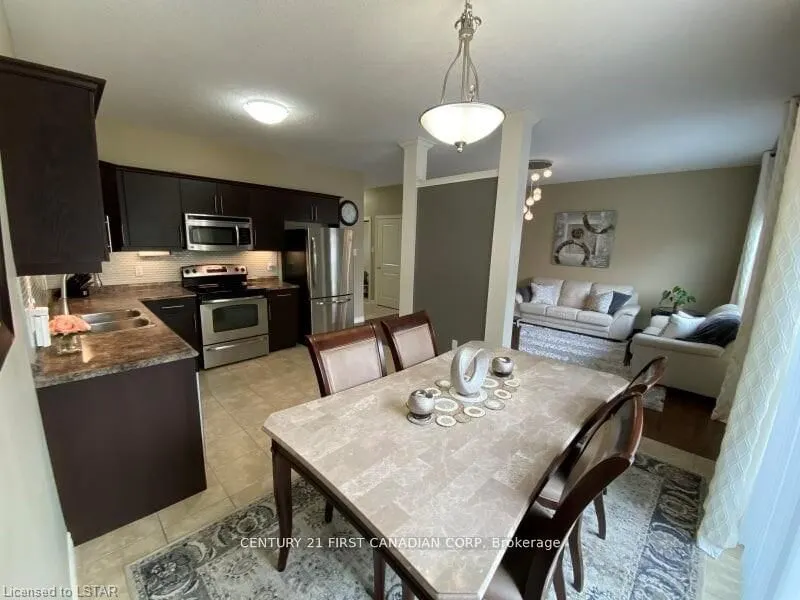 960 BITTERBUSH Crescent #17