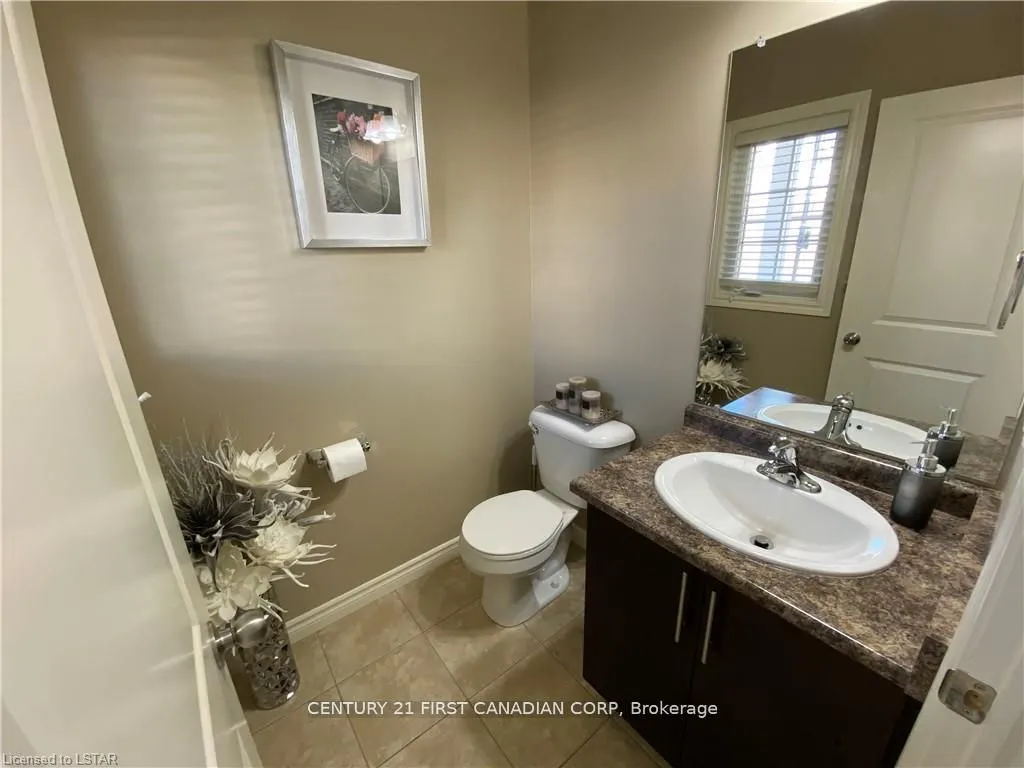 960 BITTERBUSH Crescent #17