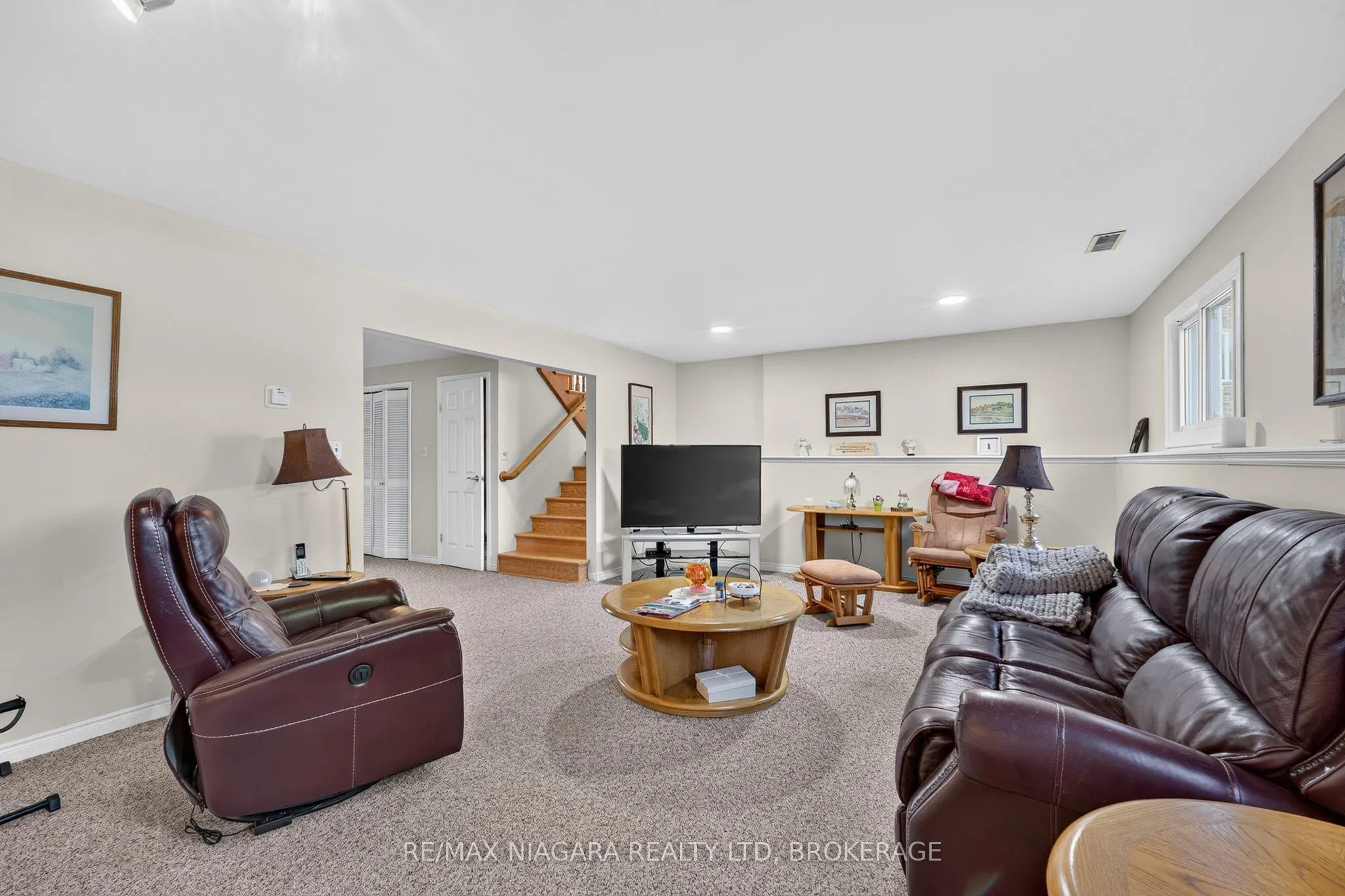 8230 Lexington Court