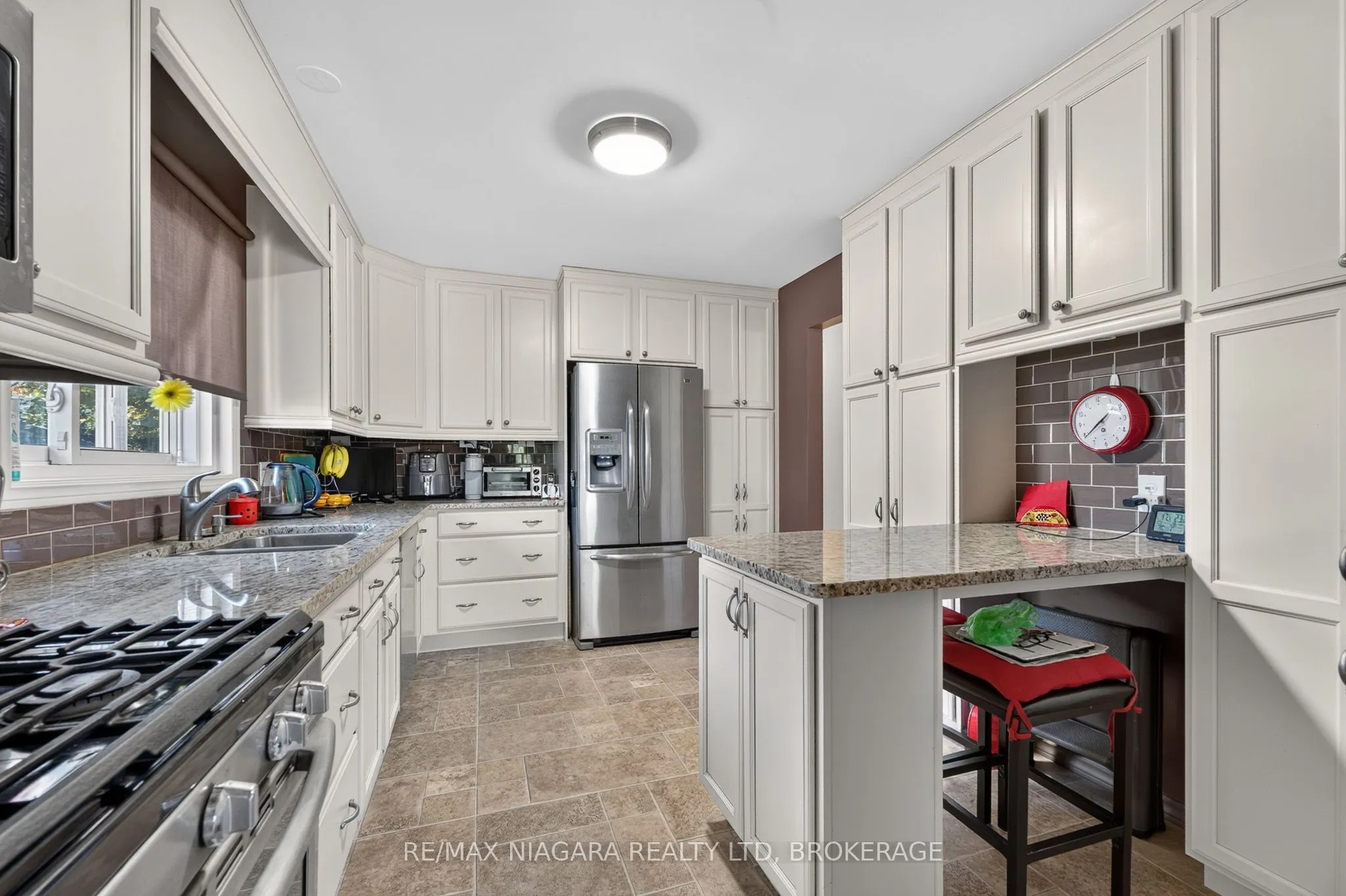 8230 Lexington Court