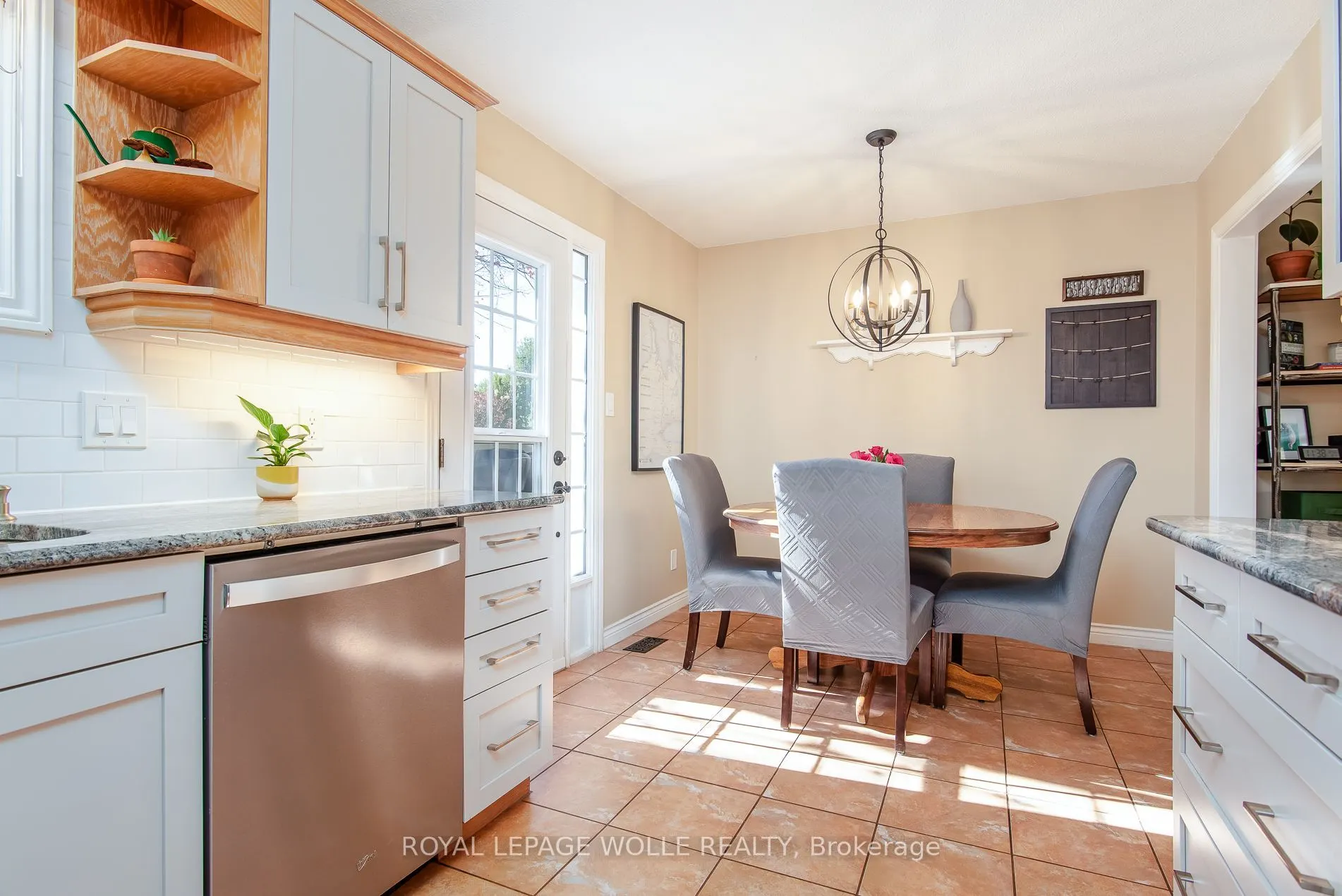 118 Wheatfield Crescent