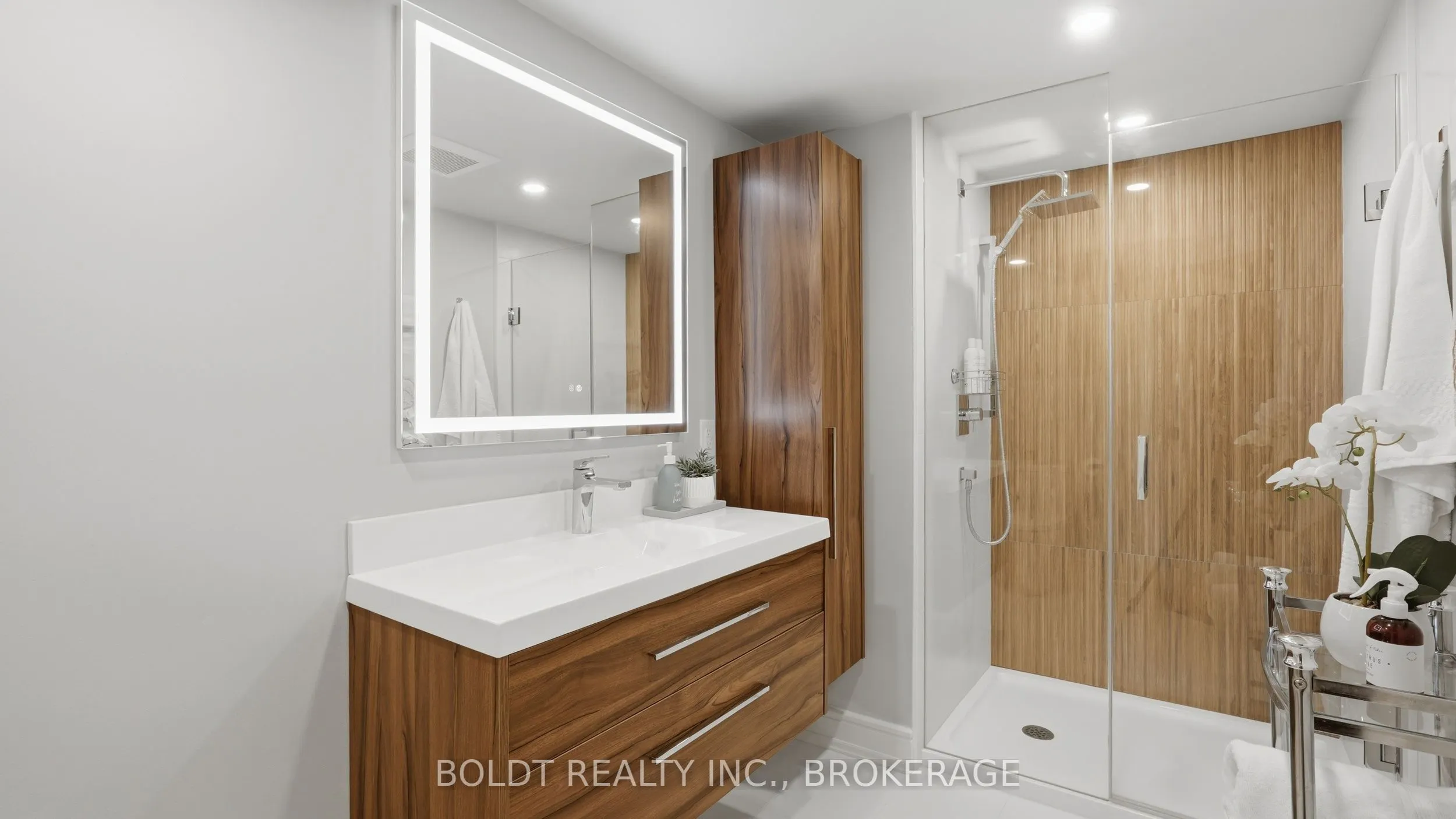 15 The Cedars Street
