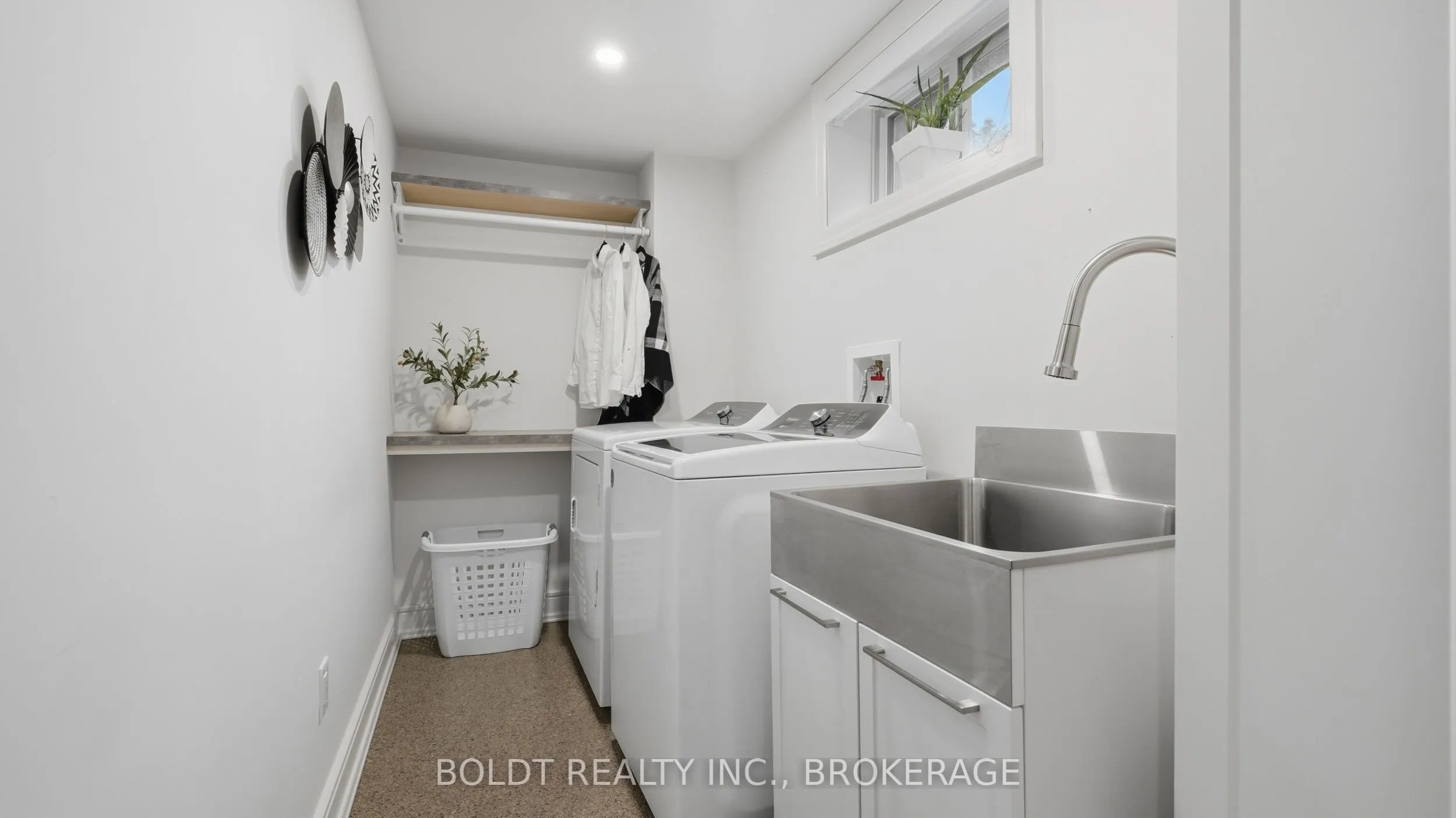 15 The Cedars Street