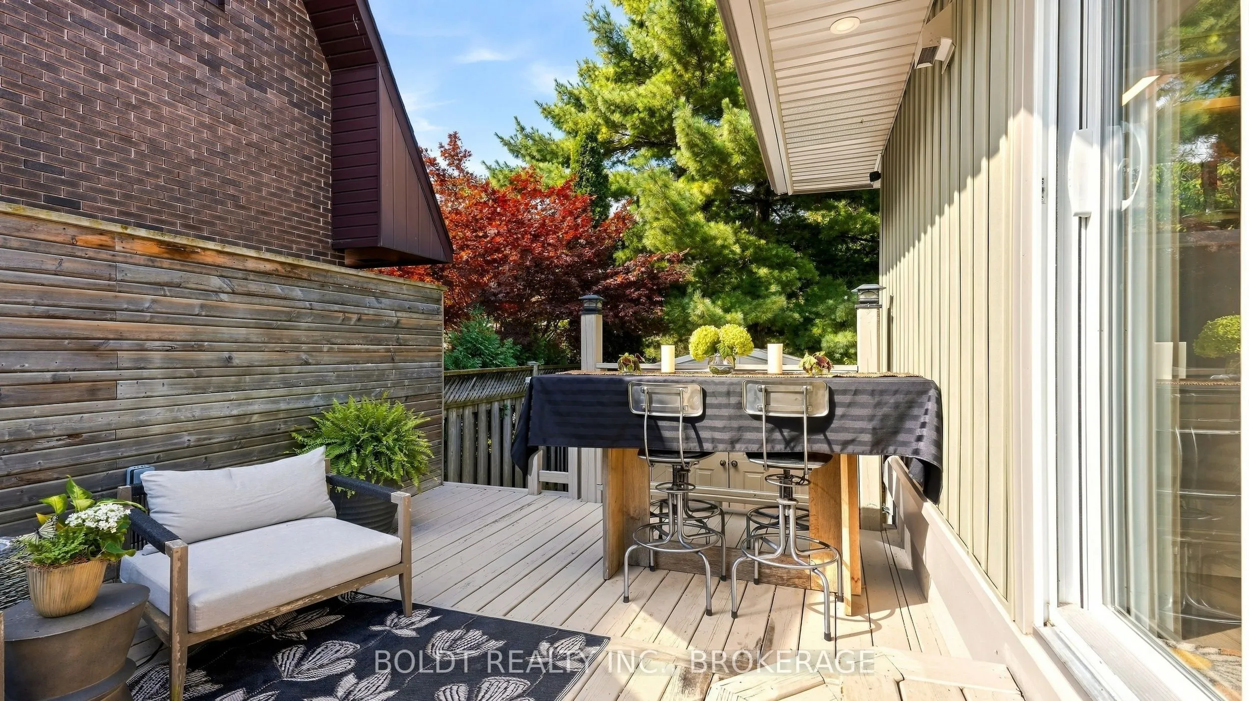 15 The Cedars Street